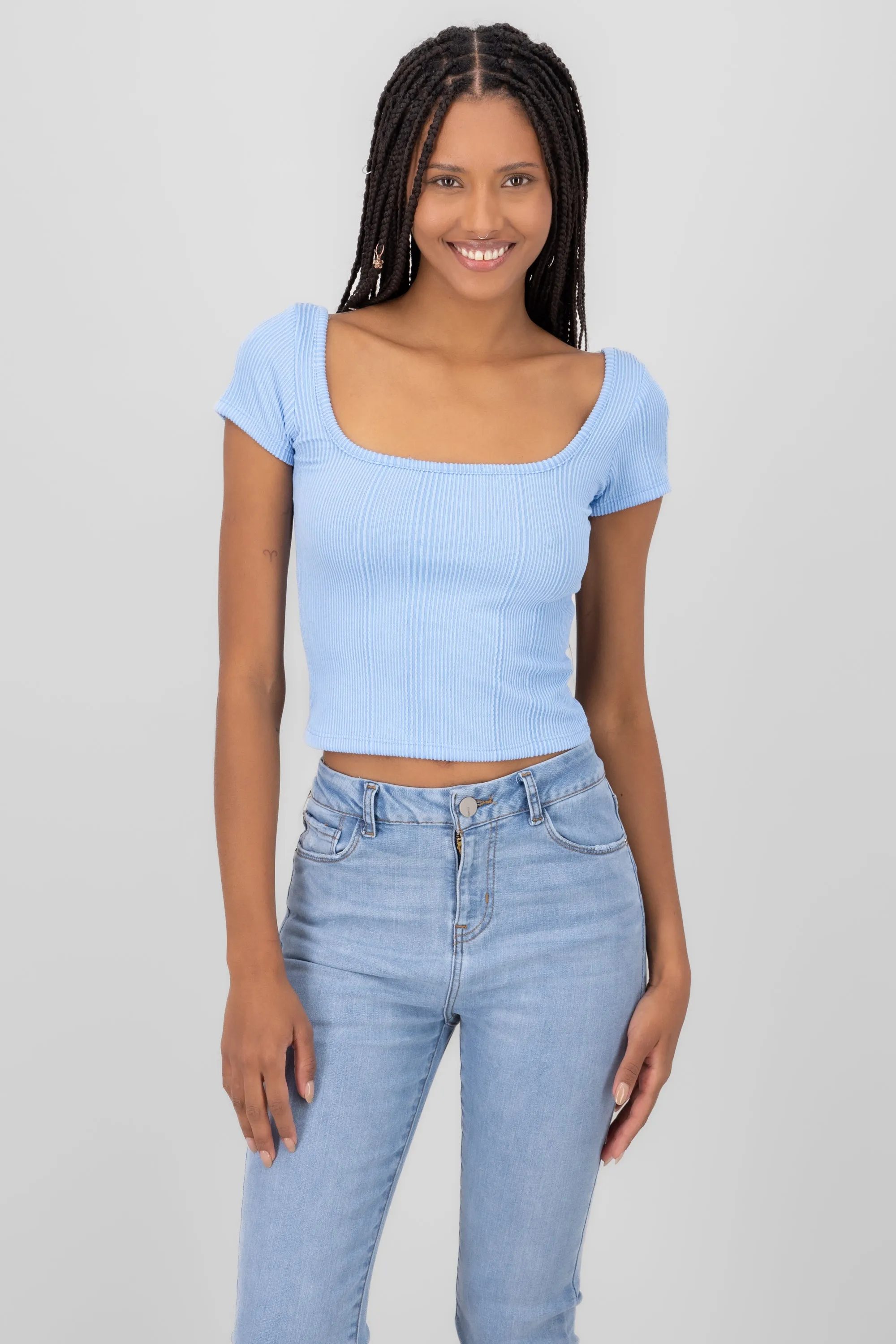 Top manga corta escote cuadrado sold by Shasa product image thumbnail 2