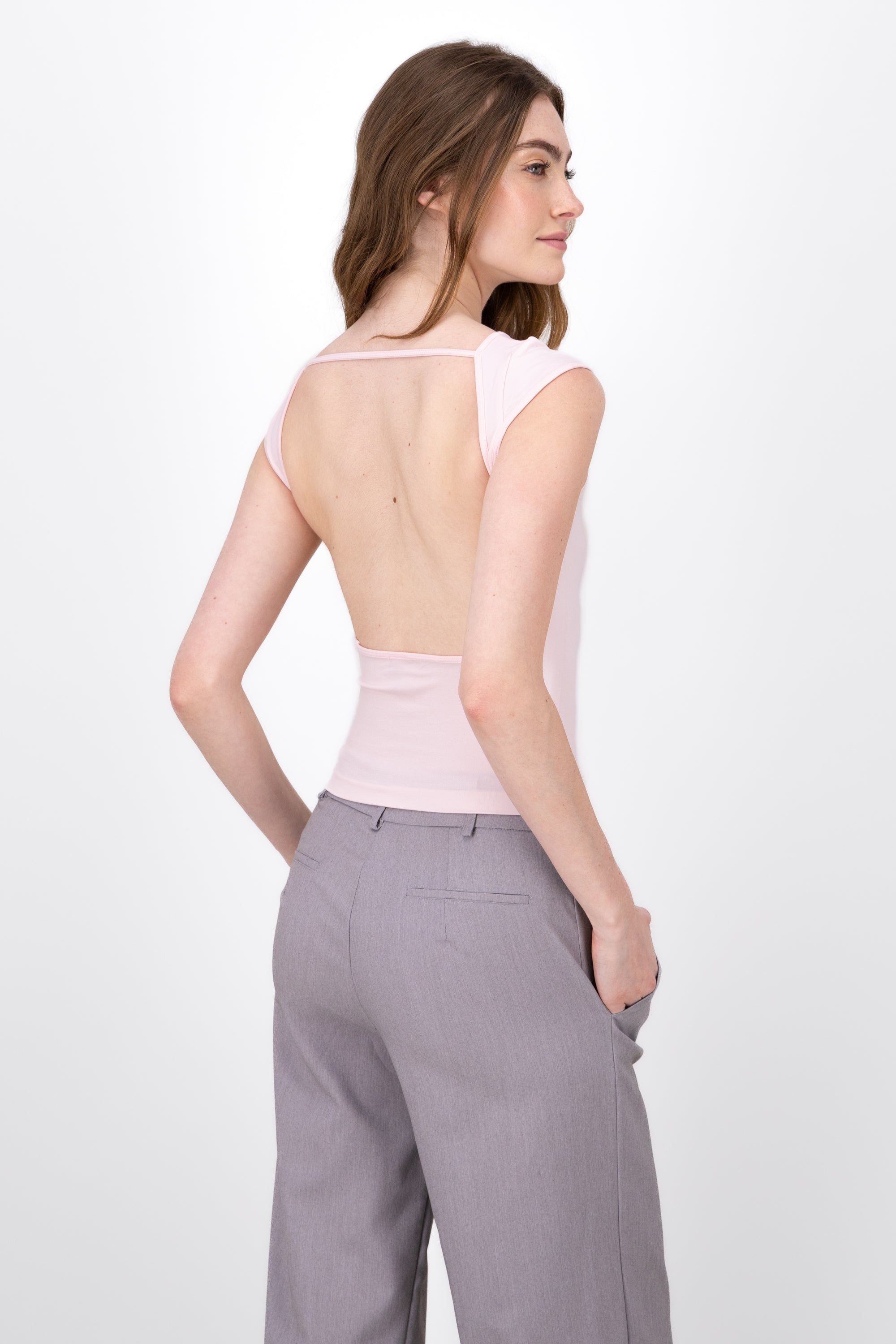 Top Seamless Liso De Espalda Descubierta sold by Shasa product image thumbnail 4