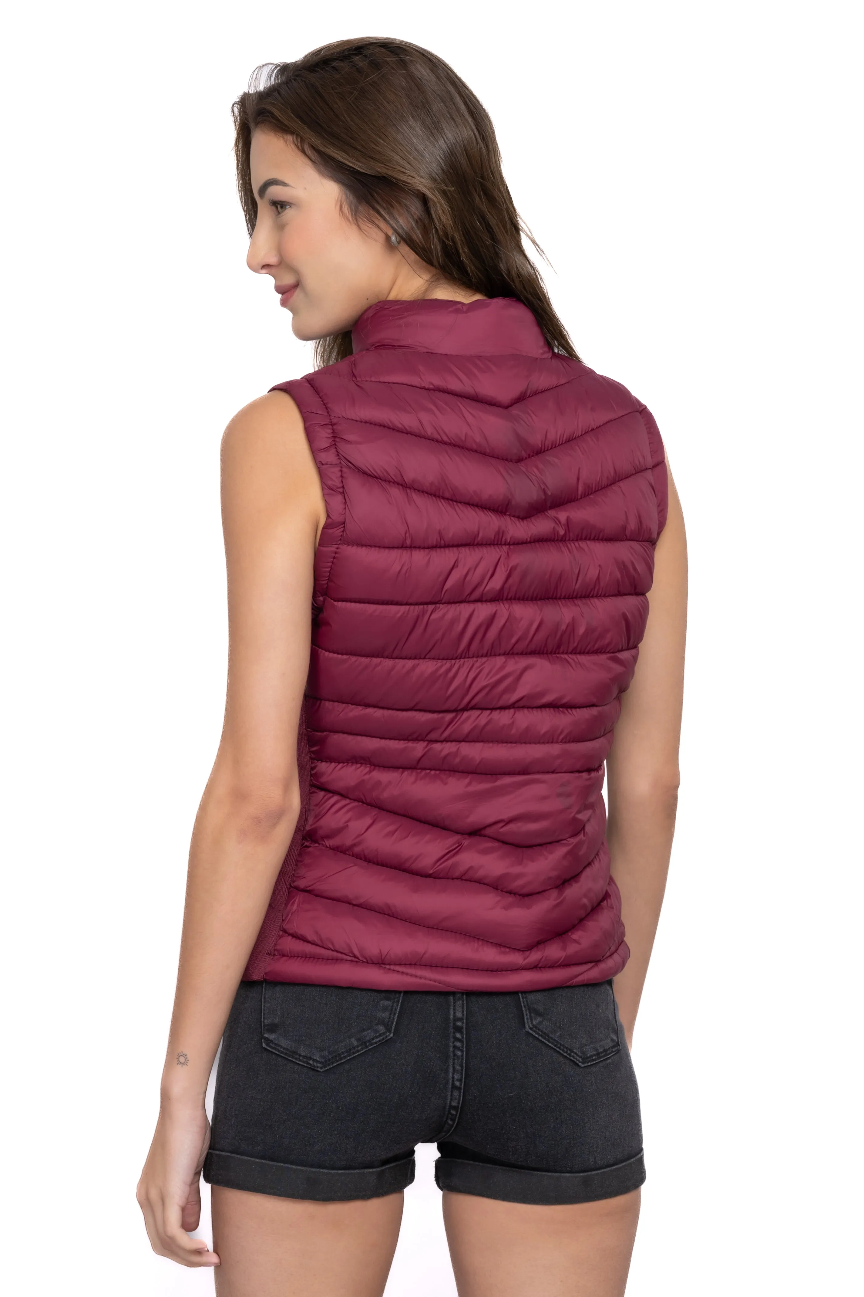 Chaleco capitonado cuello alto sold by Shasa product image thumbnail 4