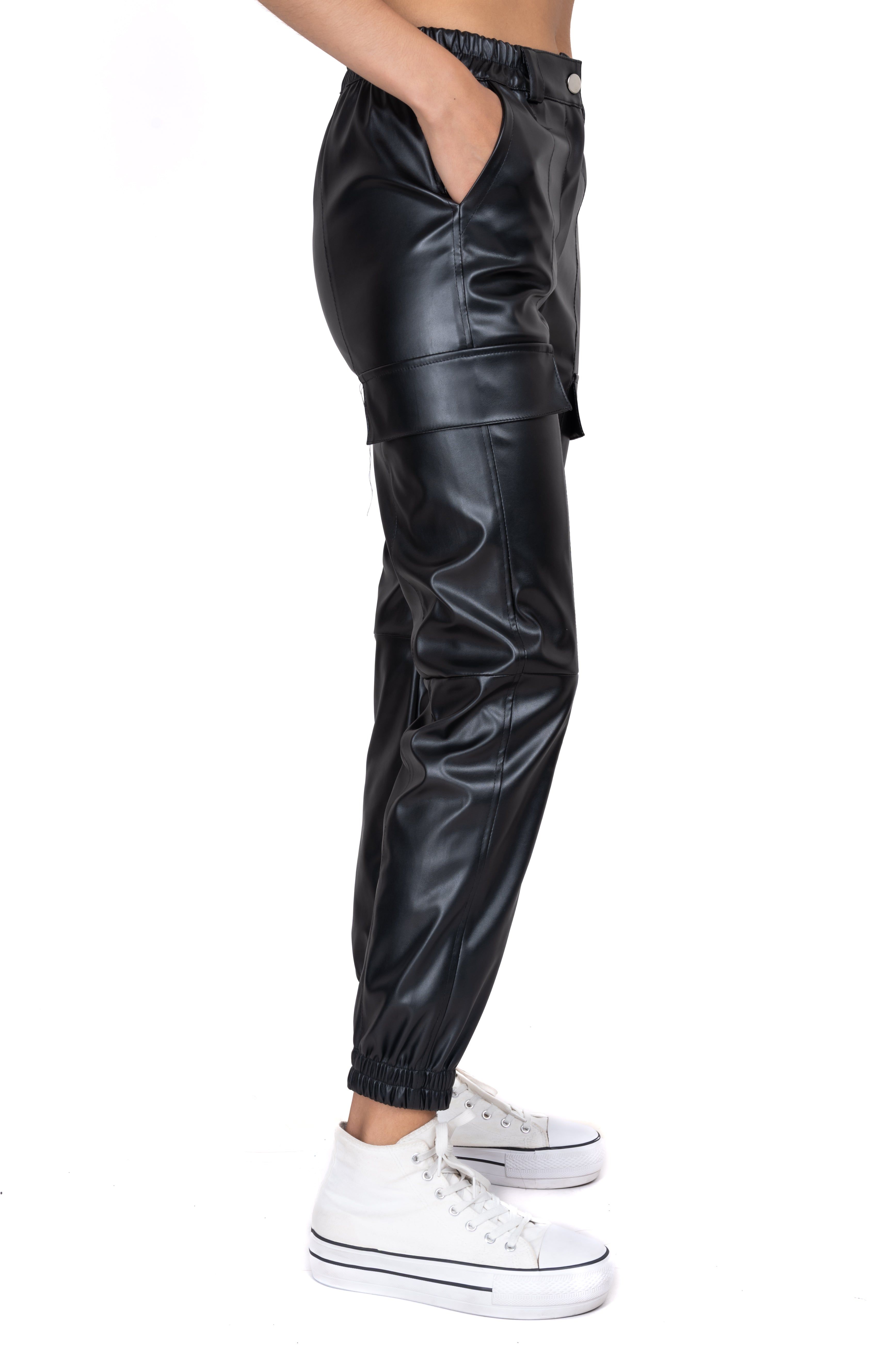 Jogger cargo efecto piel sold by Shasa product image thumbnail 3