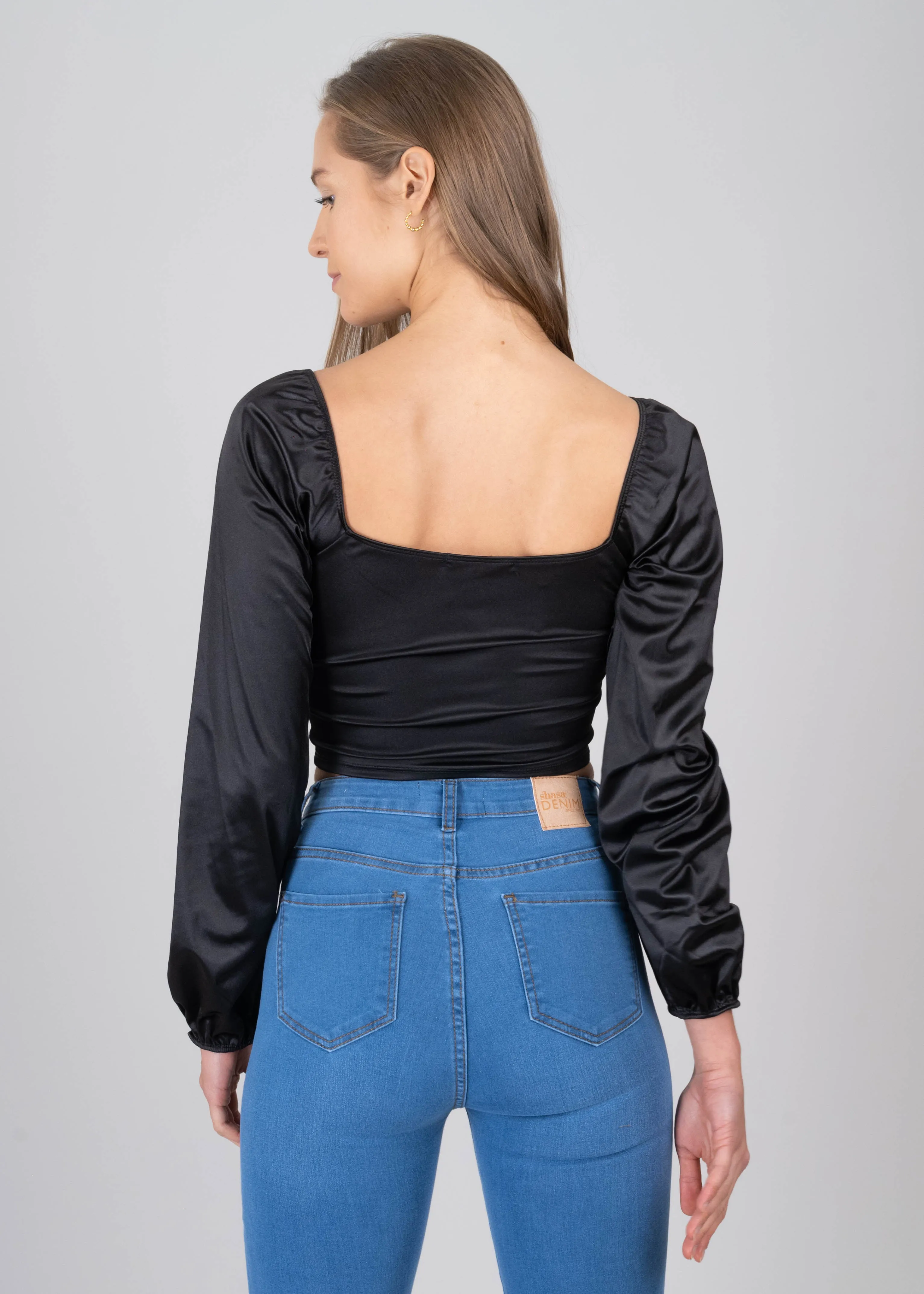 Blusa crop bustier satín sold by Shasa product image thumbnail 4