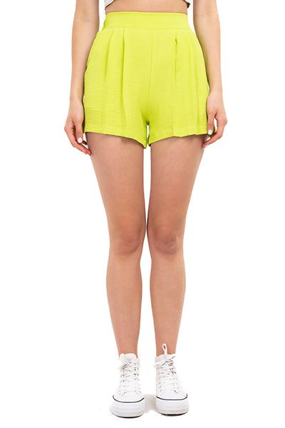 Short texturizado pinzas sold by Shasa