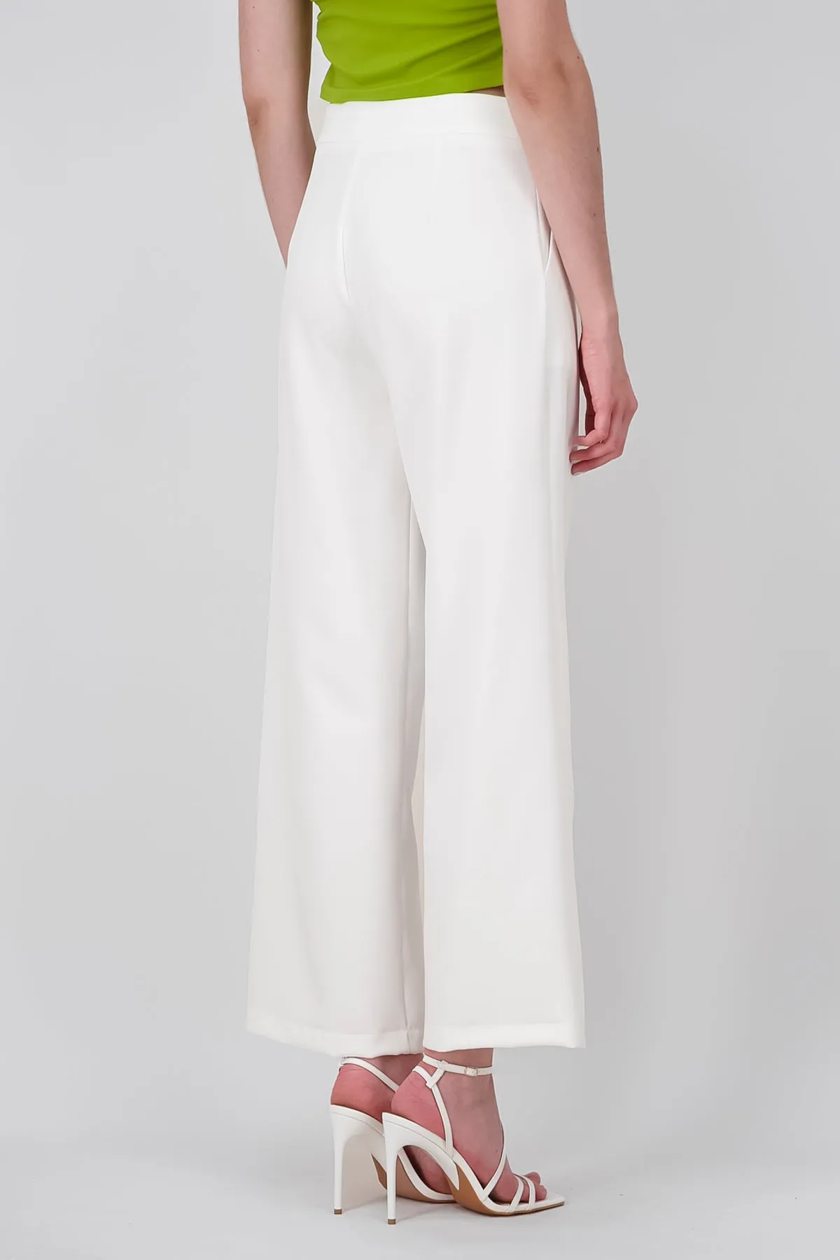 Pantalon liso con bolsas sold by Shasa product image thumbnail 4