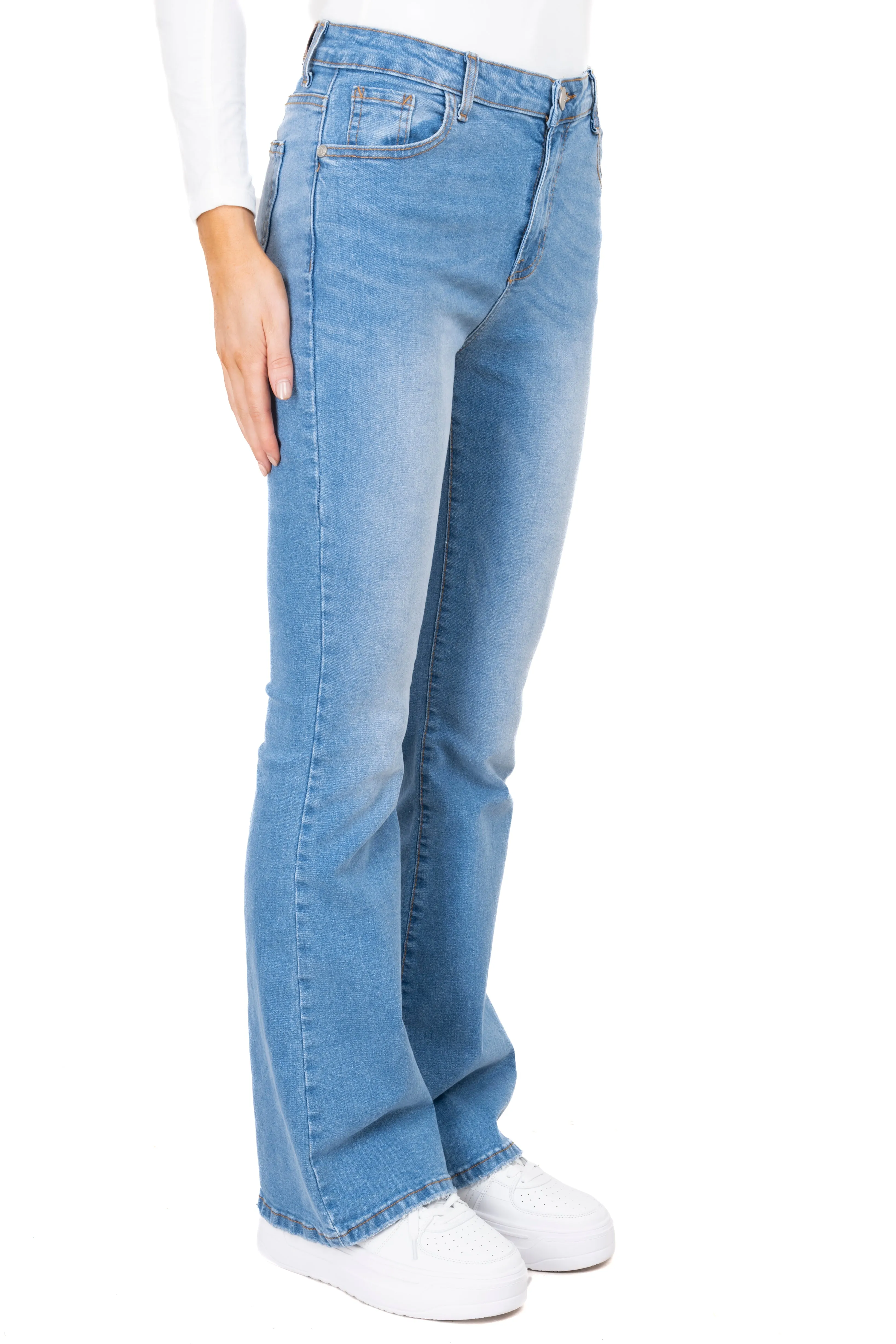 Jeans flared efecto desgastado sold by Shasa product image thumbnail 3