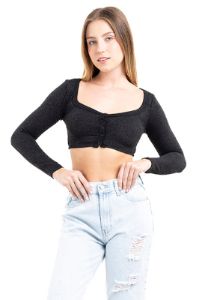 Top crop acanalado botones sold by Shasa