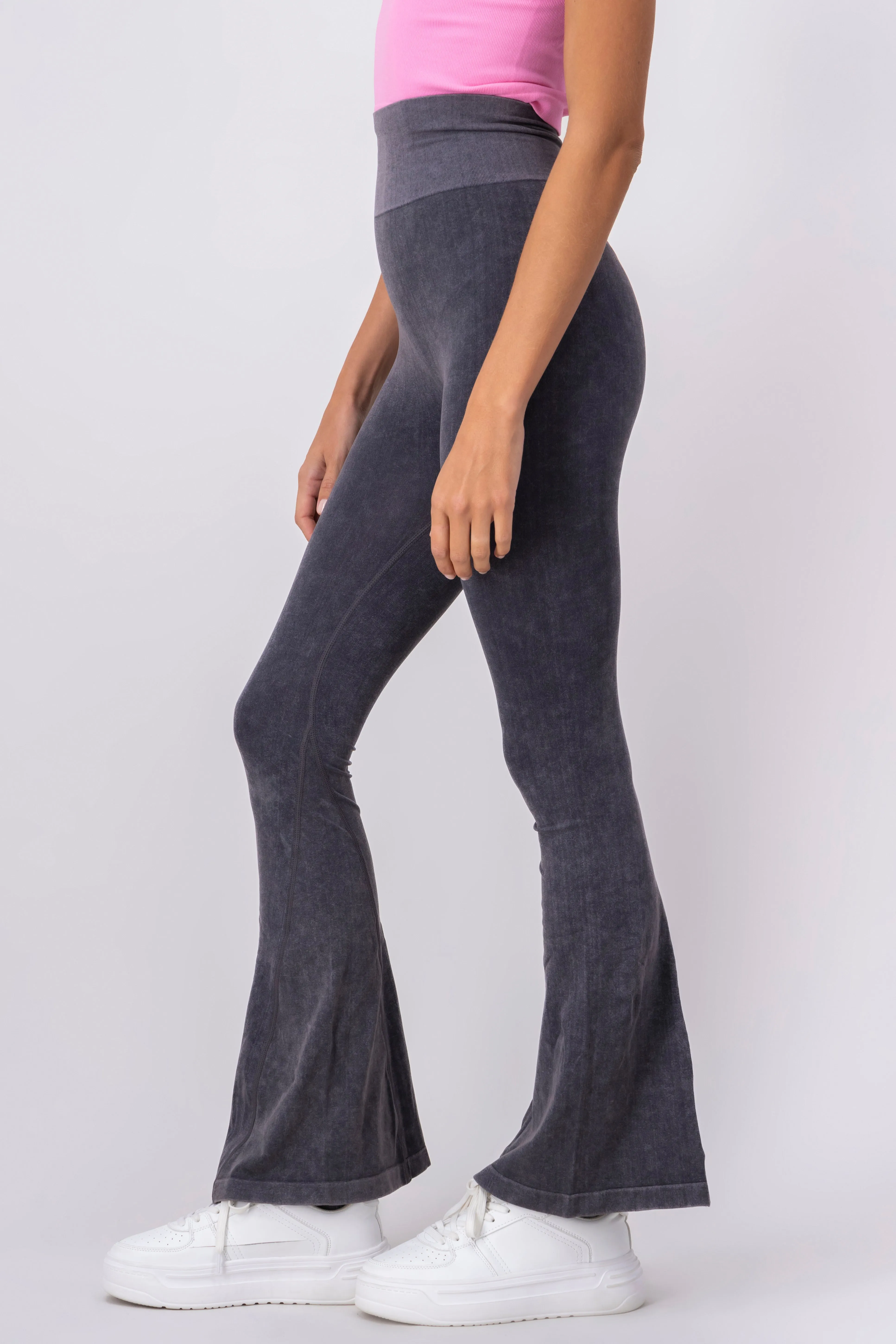 Leggings flared deslavado sold by Shasa product image thumbnail 3
