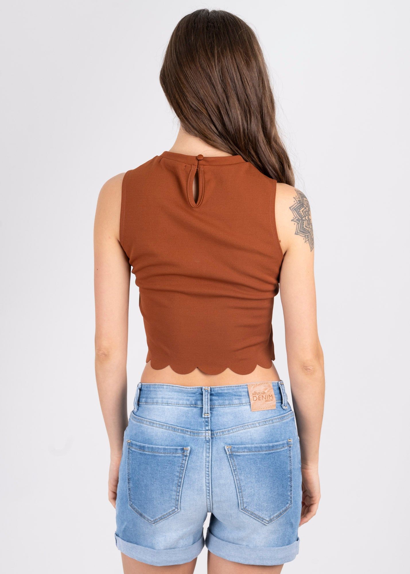 Top crop corte láser sold by Shasa product image thumbnail 4