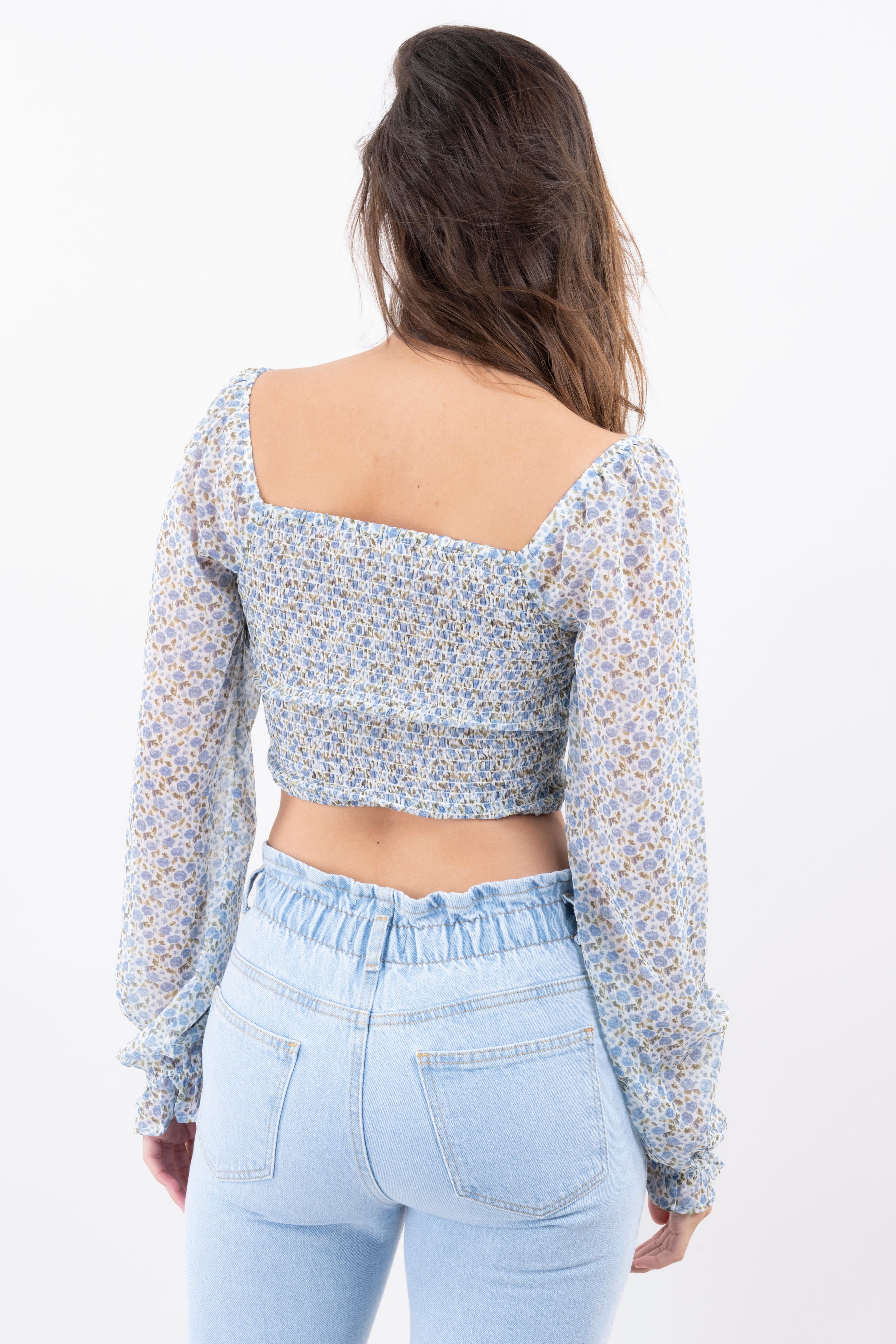 Blusa crop manga larga flores sold by Shasa product image thumbnail 4