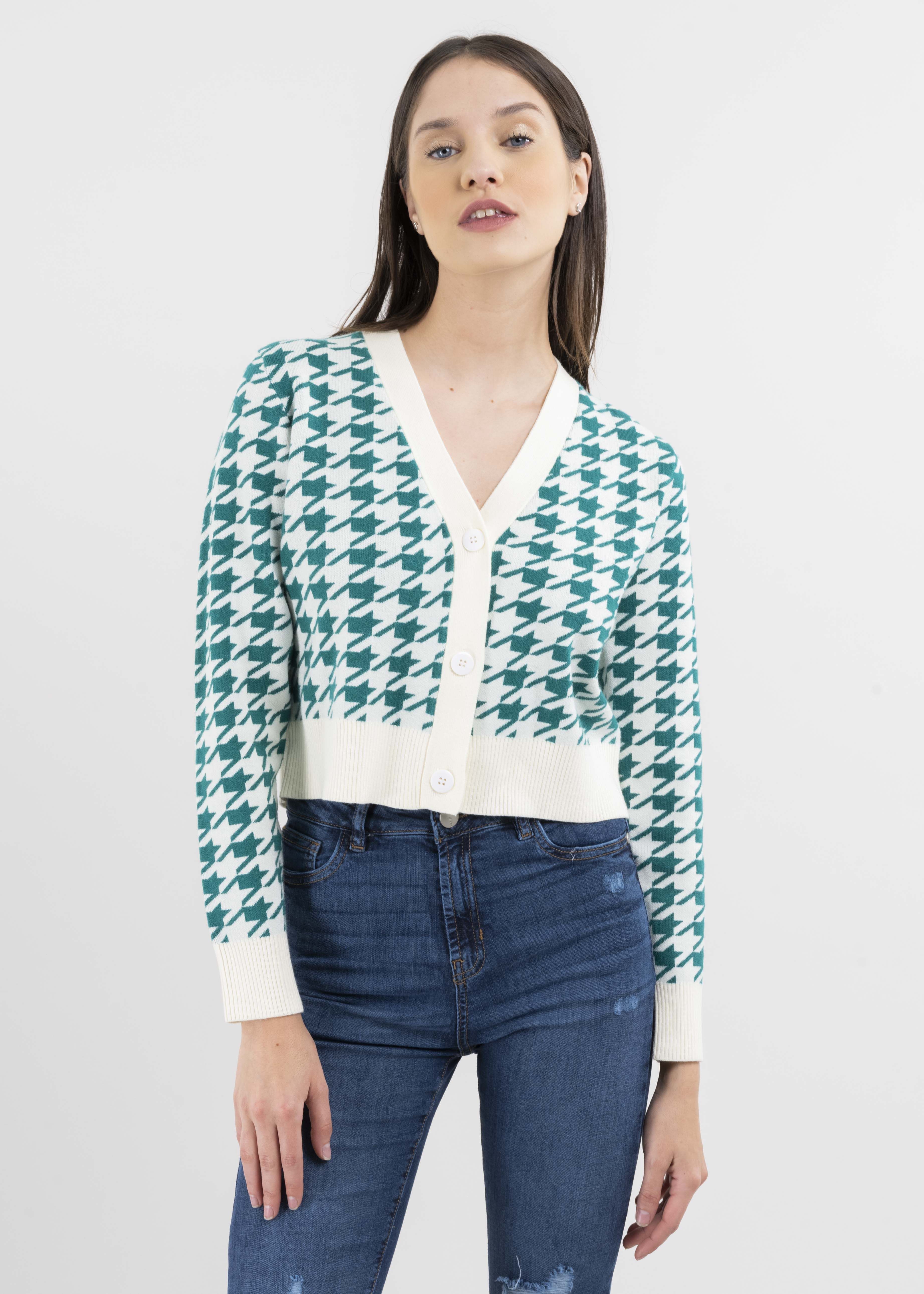 Suéter tejido botones sold by Shasa product image thumbnail 2