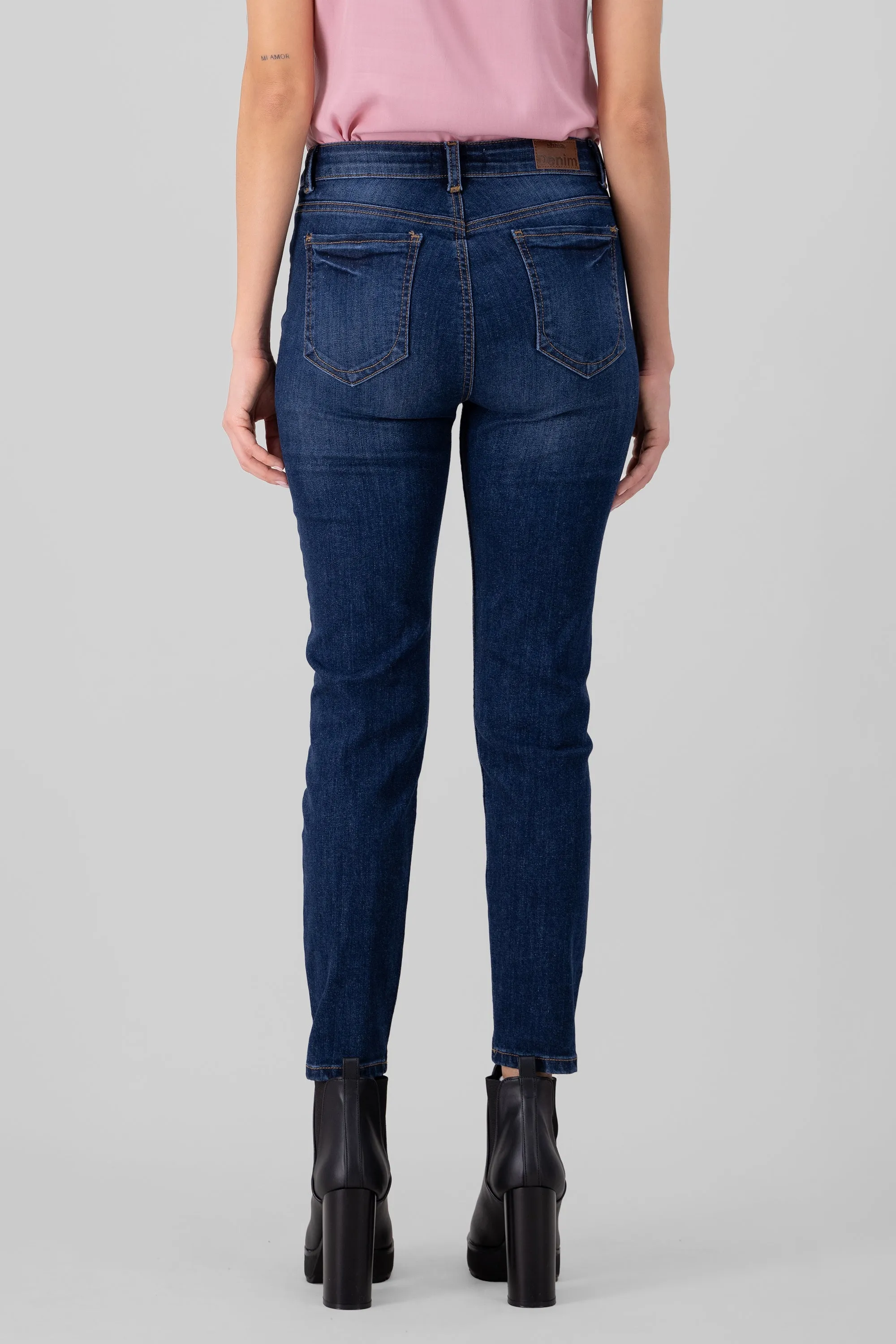 Jeans skinny deslavados sold by Shasa product image thumbnail 4