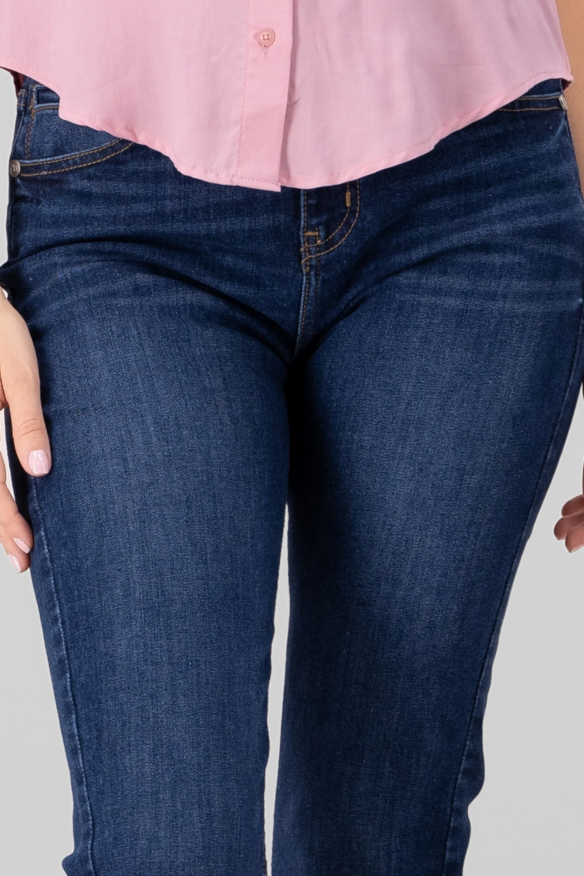 Jeans skinny deslavados sold by Shasa product image thumbnail 5