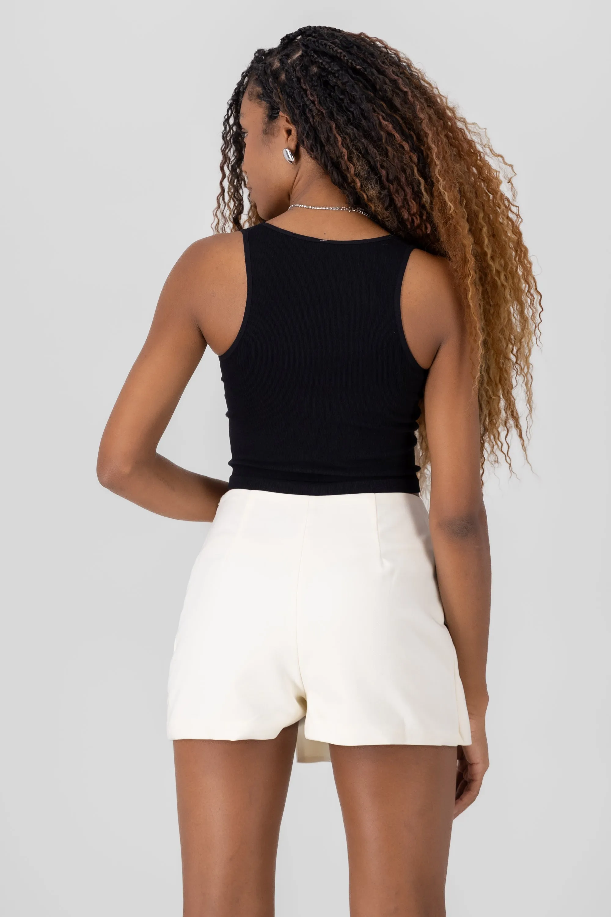 Top corto con moños sold by Shasa product image thumbnail 4