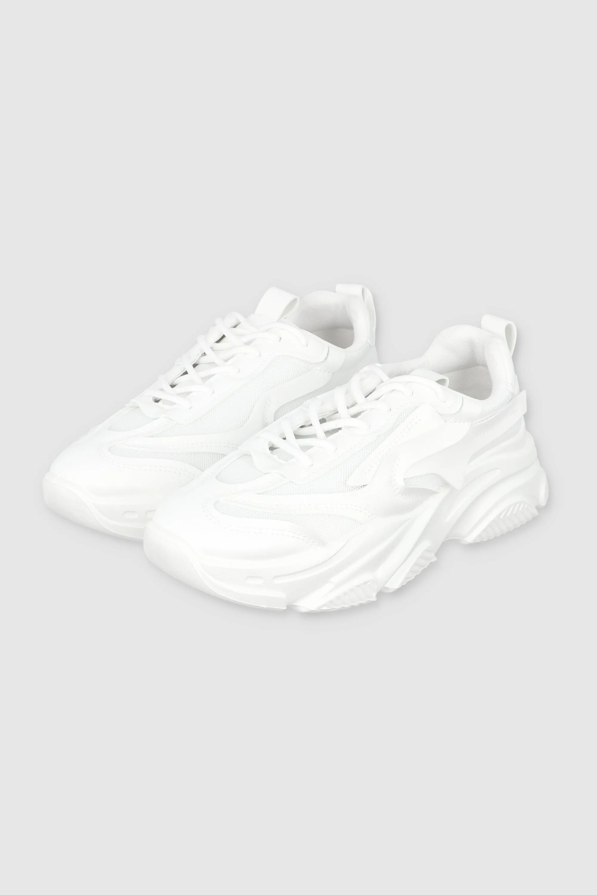 Tenis sport suela a tono sold by Shasa