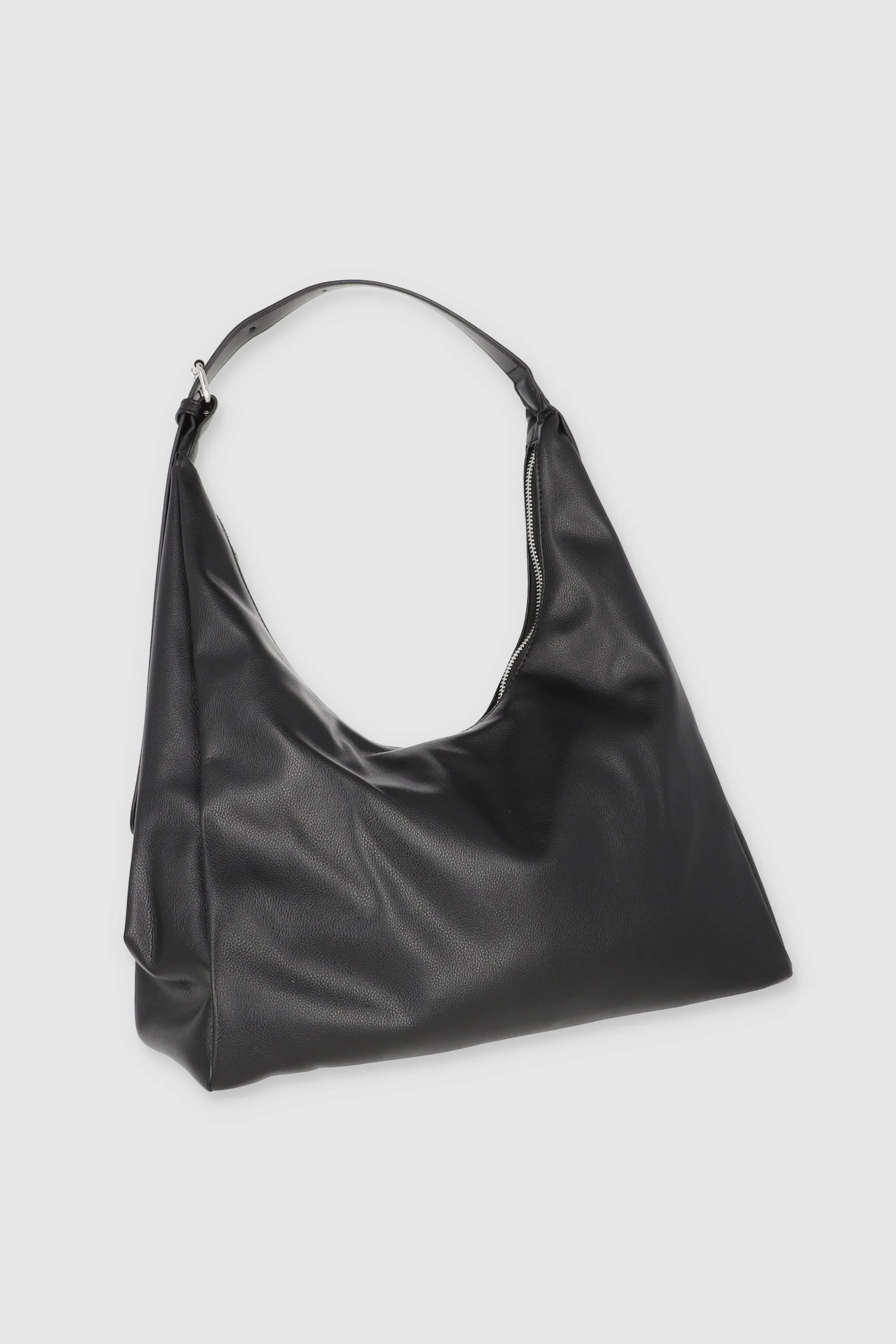 Bolsa saco suave pliegues sold by Shasa product image thumbnail 2