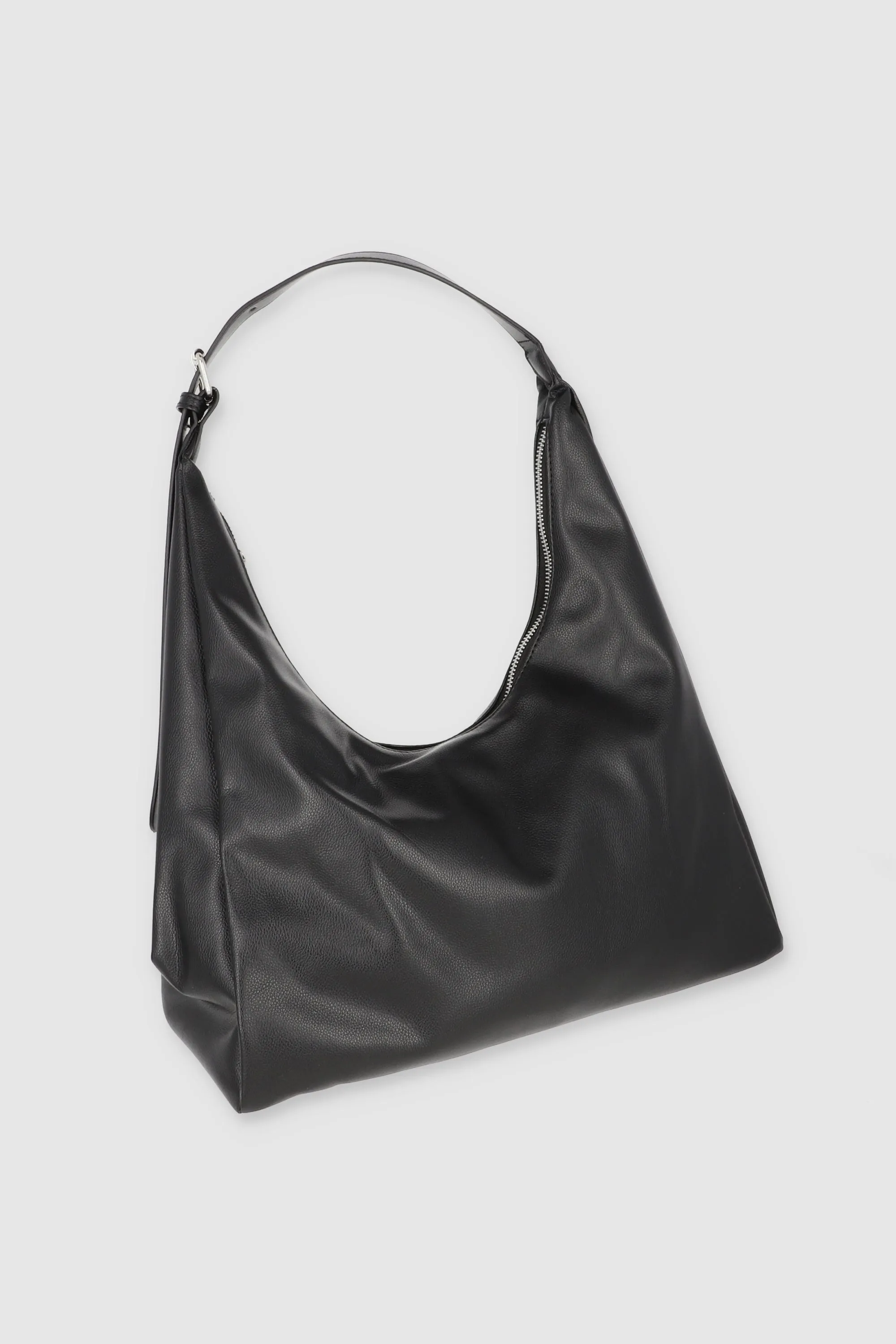 Bolsa saco suave pliegues sold by Shasa product image thumbnail 3