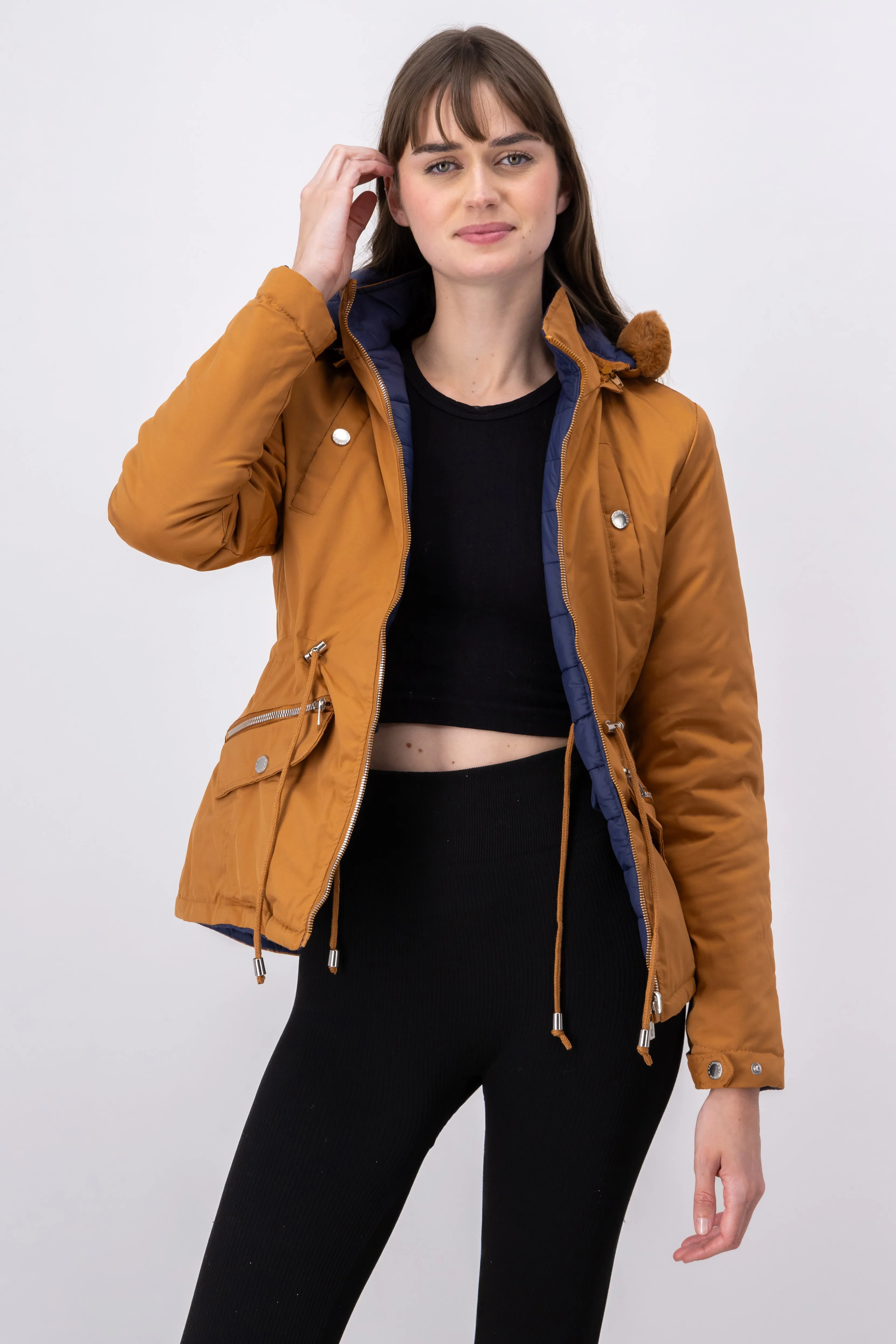 Chamarra parka reversible gorro peluche sold by Shasa