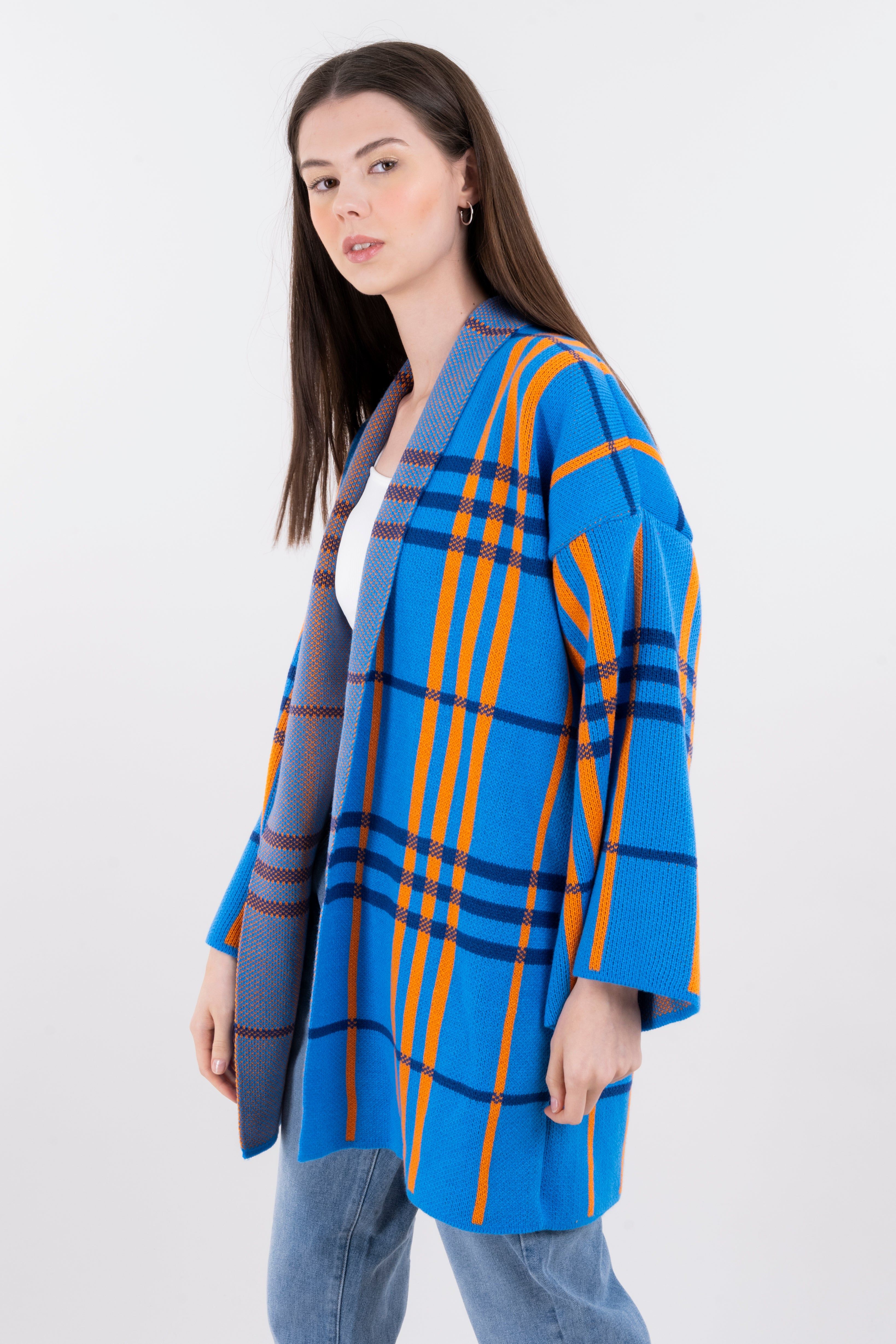 Suéter abierto líneas sold by Shasa product image thumbnail 3