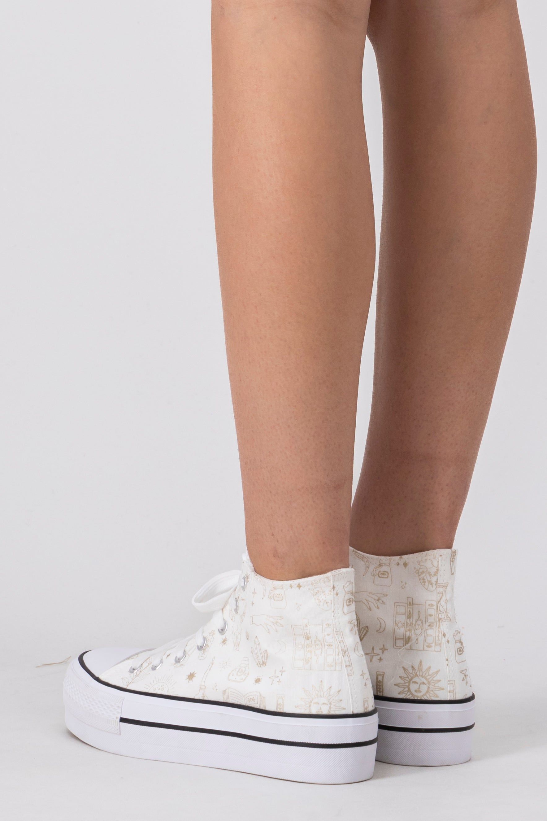 Tenis canvas esotérico plataforma sold by Shasa product image thumbnail 4