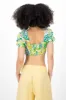 Top mangas abullonadas estampado tropical sold by Shasa