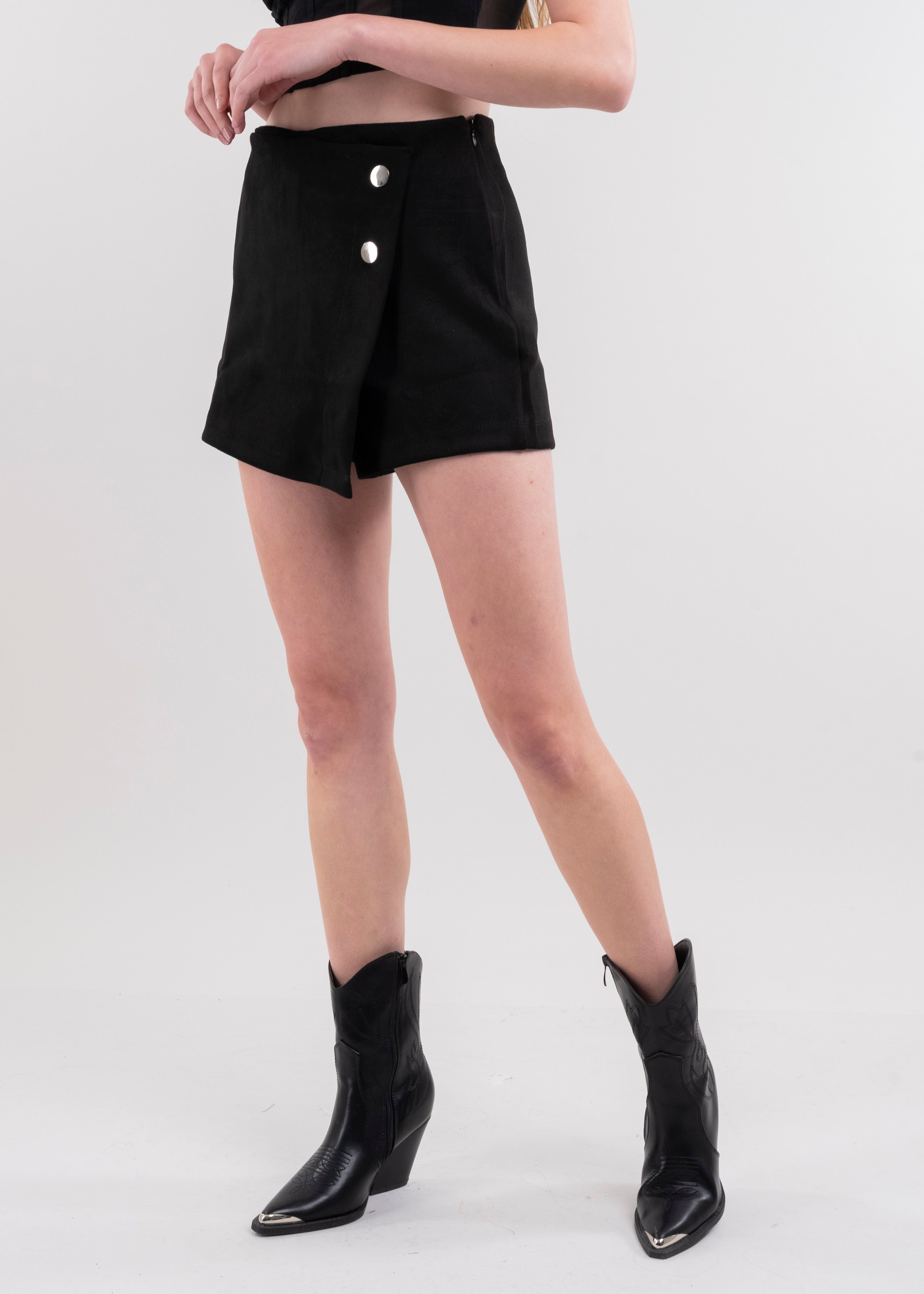 Falda Short Gamuza Botones sold by Shasa product image thumbnail 3