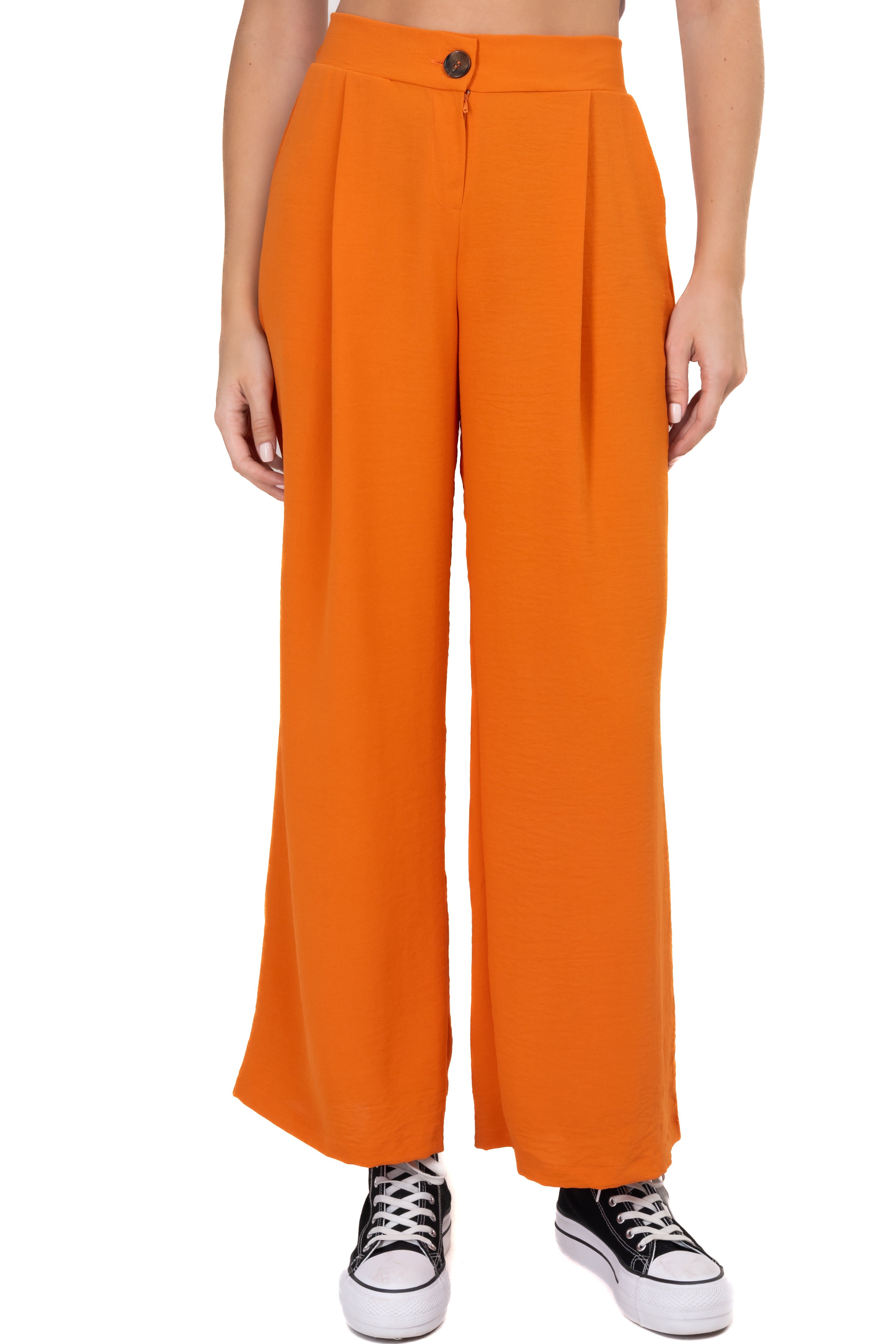 Pantalón straight pinzas bolsillos sold by Shasa