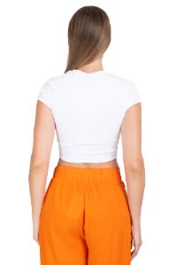 Top liso cuello redondo sold by Shasa