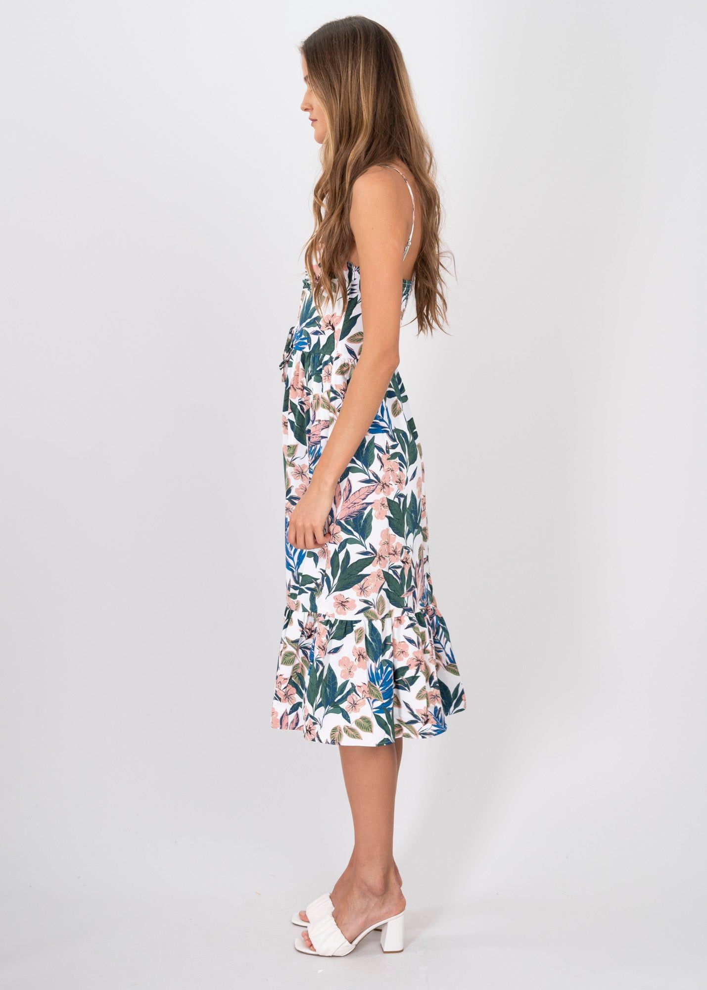 Vestido maxi abertura abdomen estampado tropical sold by Shasa product image thumbnail 3
