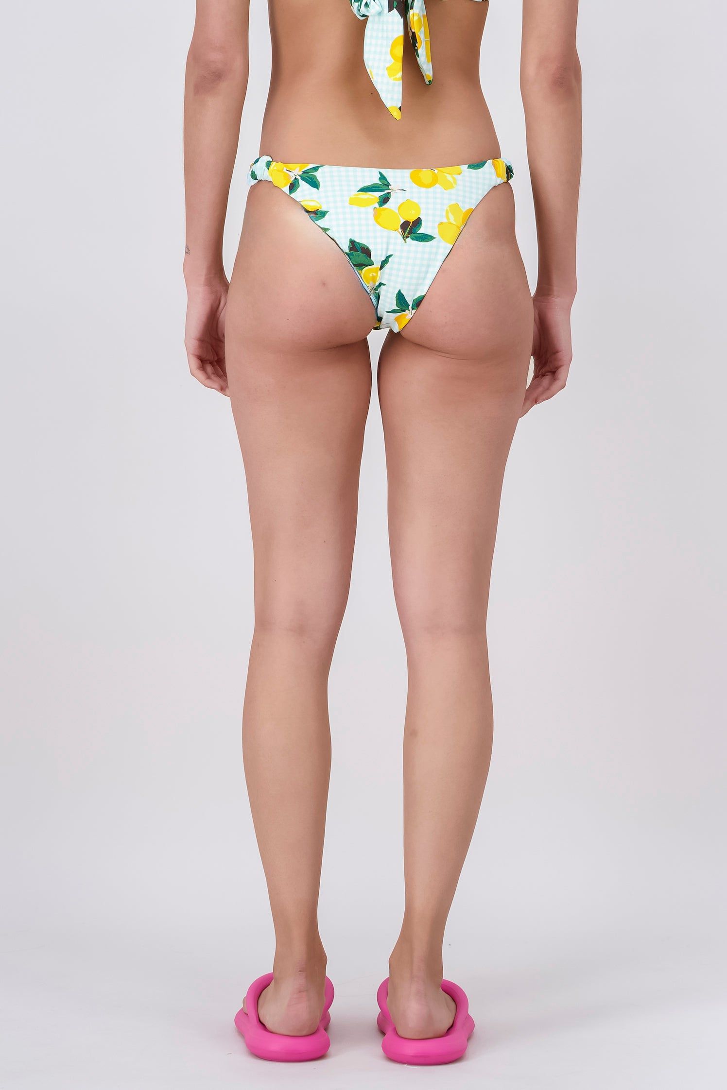 Bottom De Baño Con Fruncido En Laterales sold by Shasa product image thumbnail 4