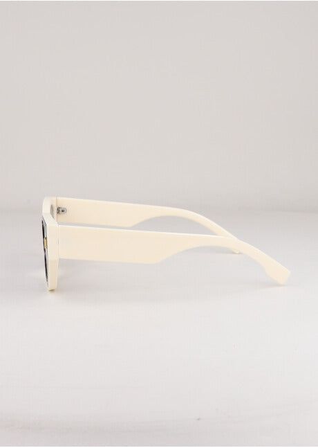 Lentes cat eye carey sold by Shasa product image thumbnail 3