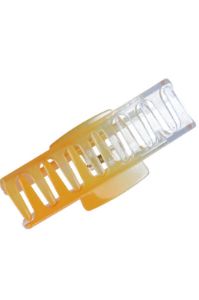 Pinza bicolor transparente sold by Shasa