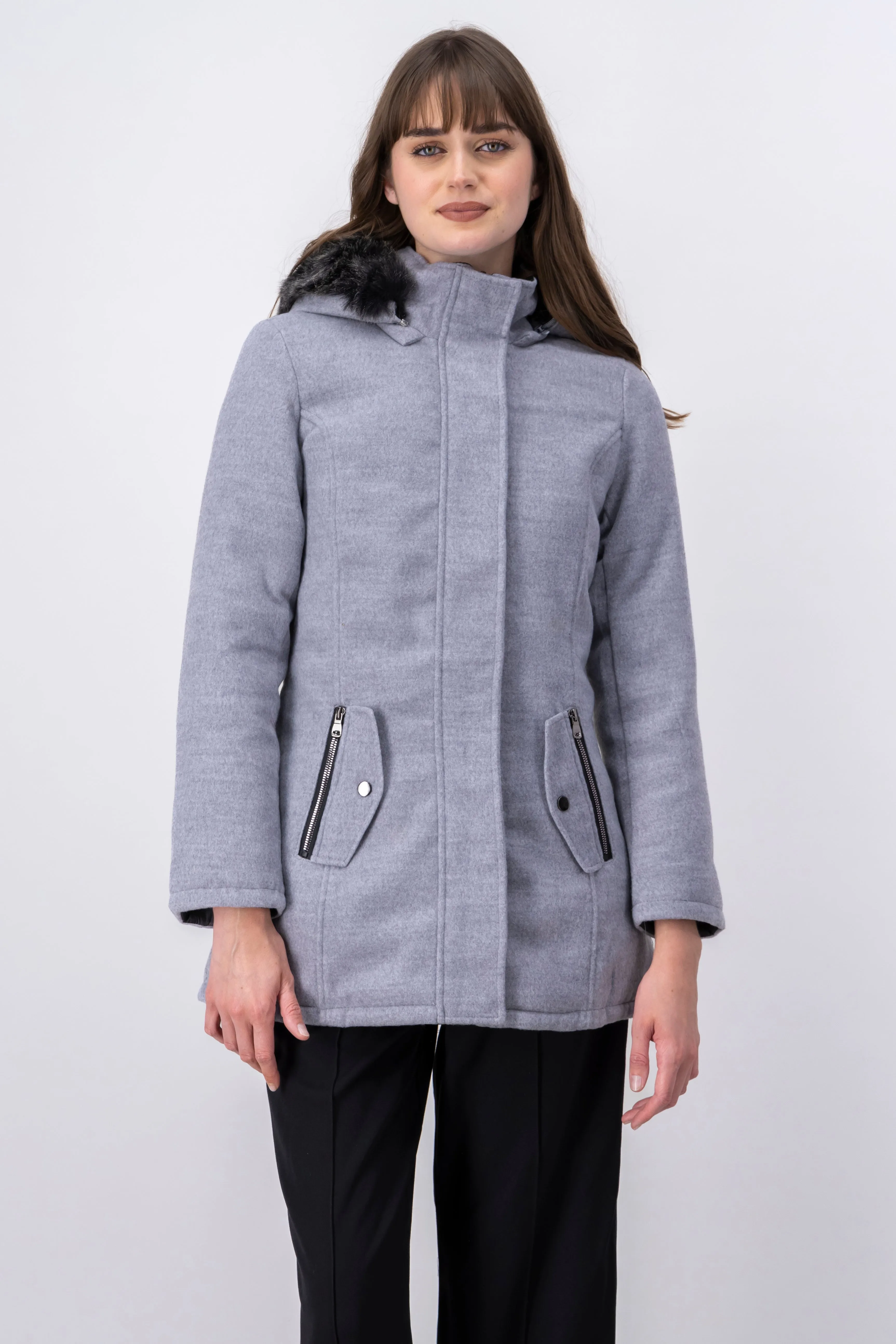 Abrigo doble vista gorro peluche sold by Shasa product image thumbnail 2