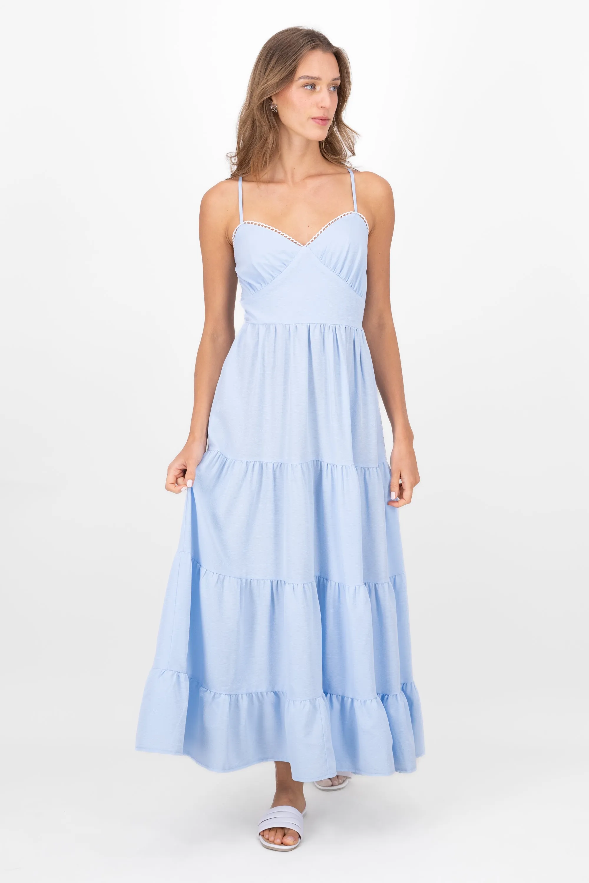 Vestido Maxi Tirantes Con Detalle Escote sold by Shasa