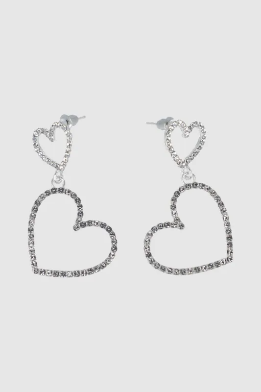 Aretes colgantes de corazones con brillos sold by Shasa