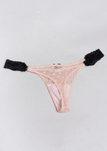 Tanga mesh aros encaje lateral sold by Shasa