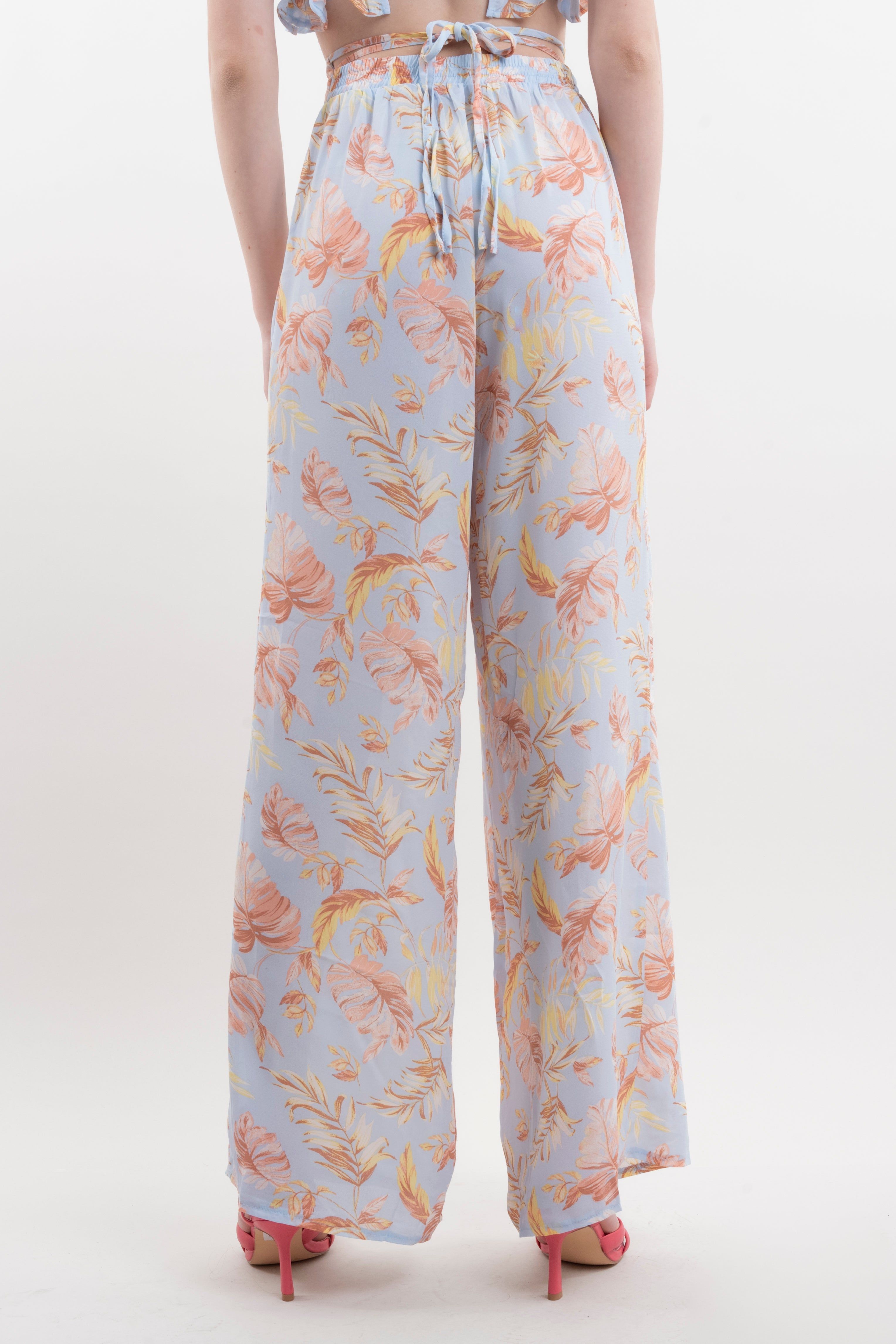 Pantalón amplio estampado hojas sold by Shasa product image thumbnail 4