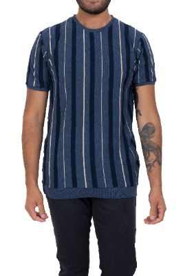 Playera rayas cárdigan sold by Shasa