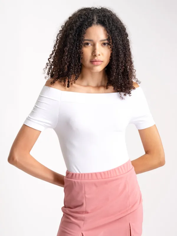 Bodysuit Liso Hombros Descubiertos sold by Shasa