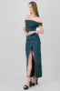 Vestido maxi satin sin hombros con abertura sold by Shasa