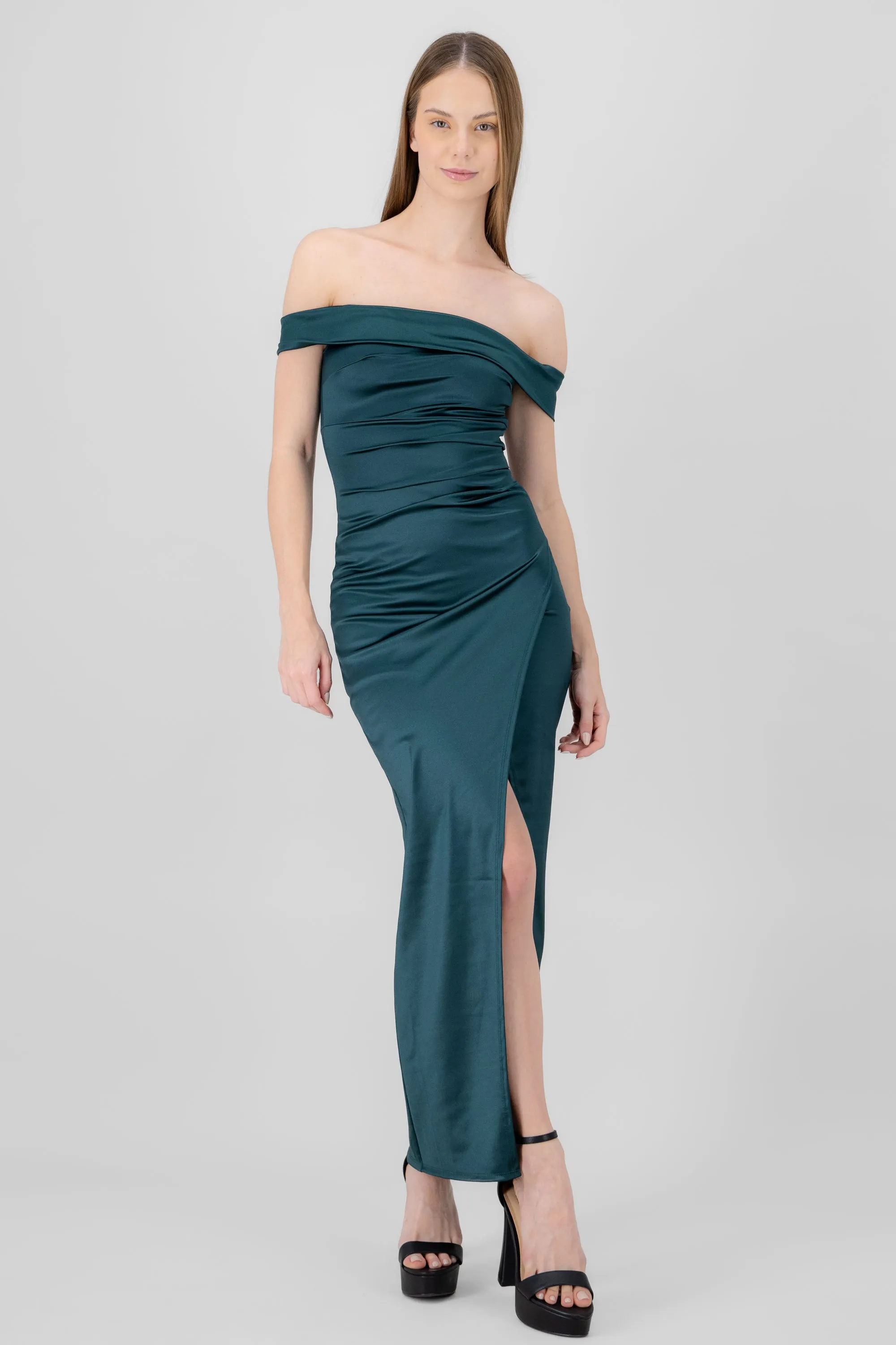 Vestido maxi satin sin hombros con abertura sold by Shasa product image thumbnail 2