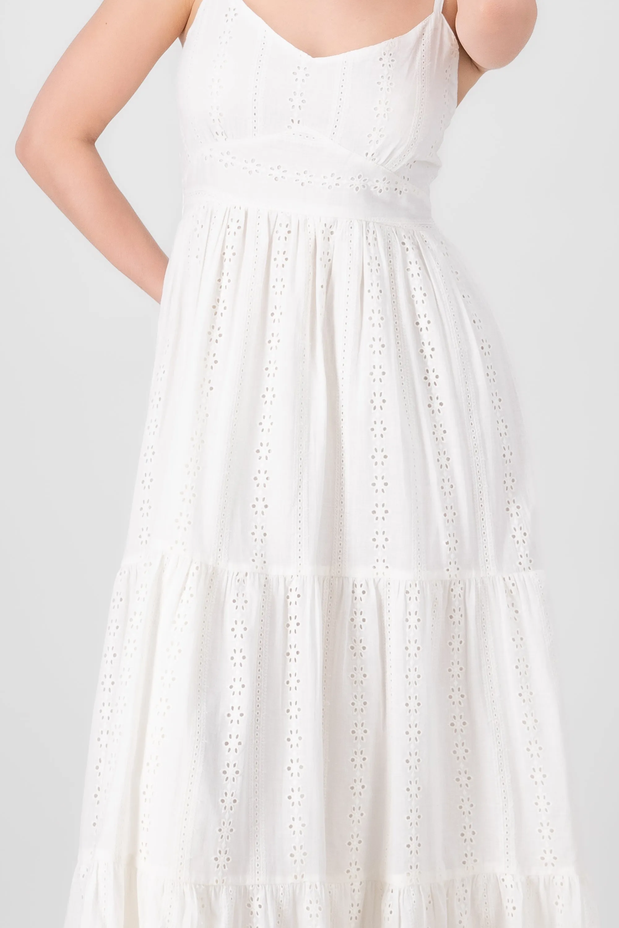 Vestido maxi textura flores sold by Shasa product image thumbnail 5