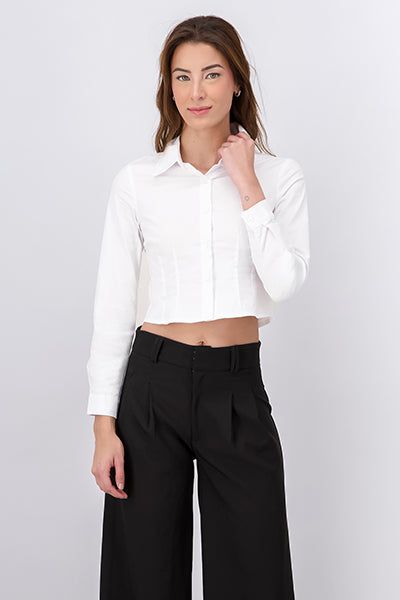 Camisa crop pinzas sold by Shasa