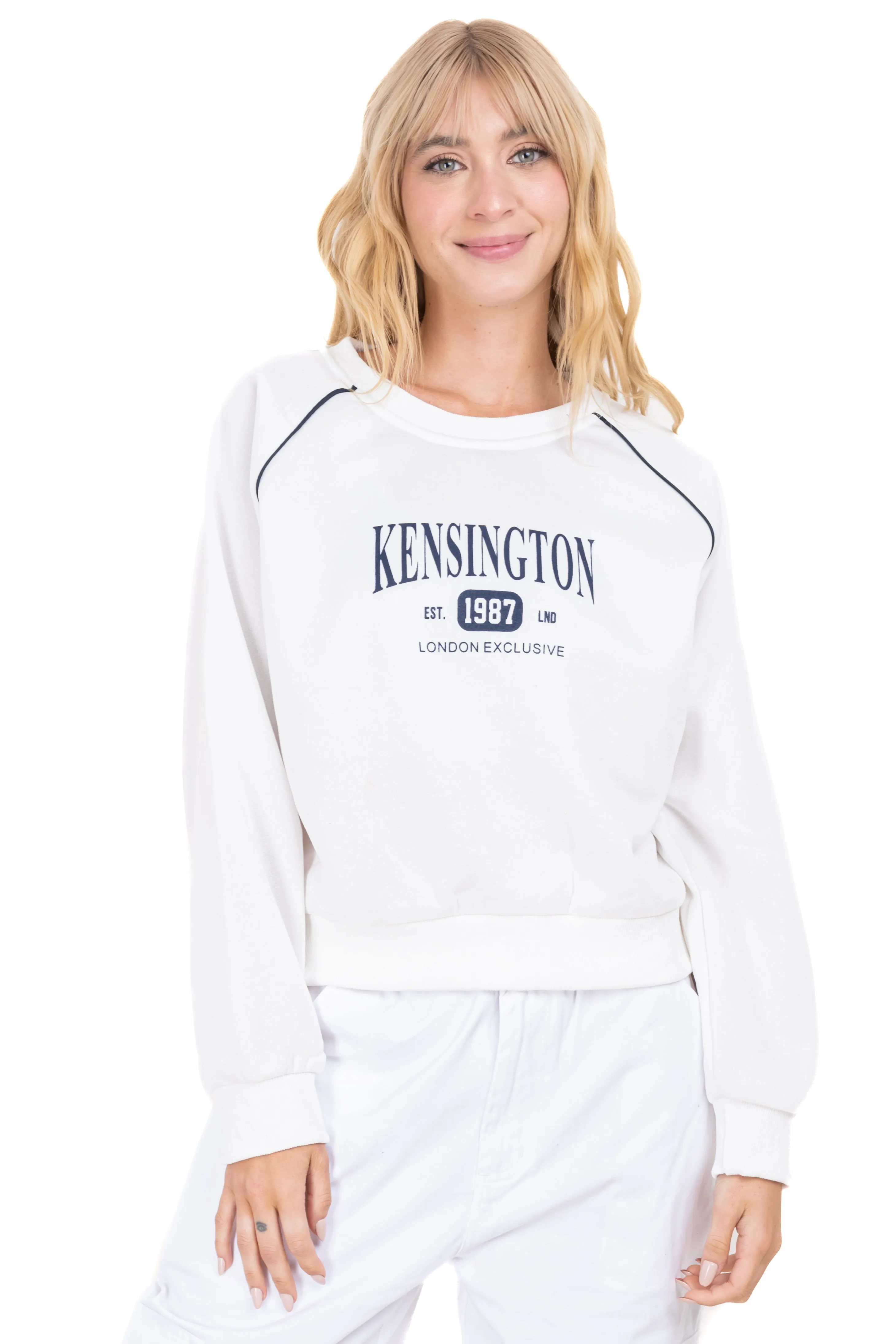 Sudadera con texto y detalles sold by Shasa product image thumbnail 2