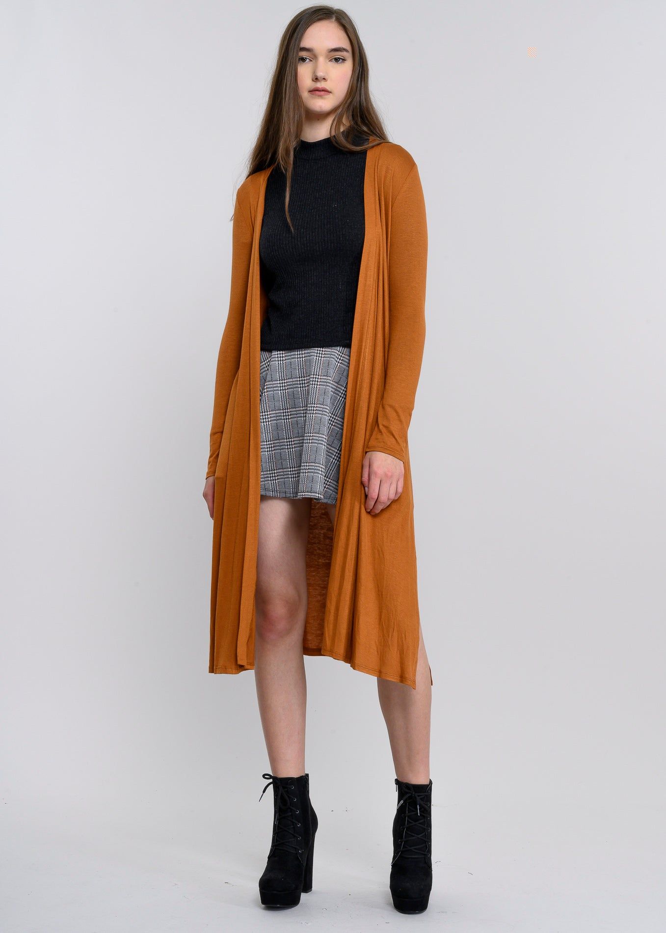 Cárdigan largo aberturas laterales sold by Shasa product image thumbnail 2