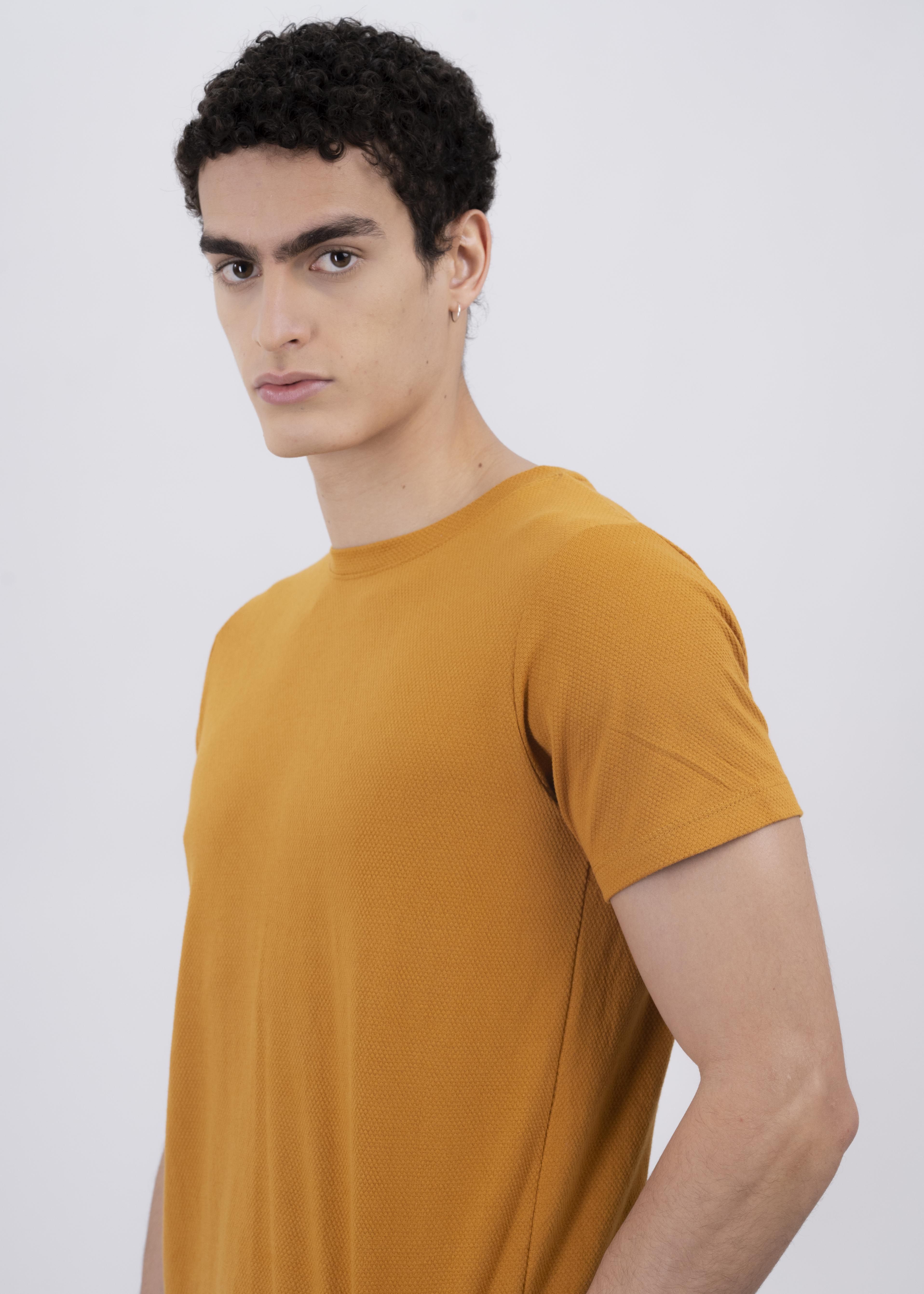 Playera cuello redondo textura waffle sold by Shasa