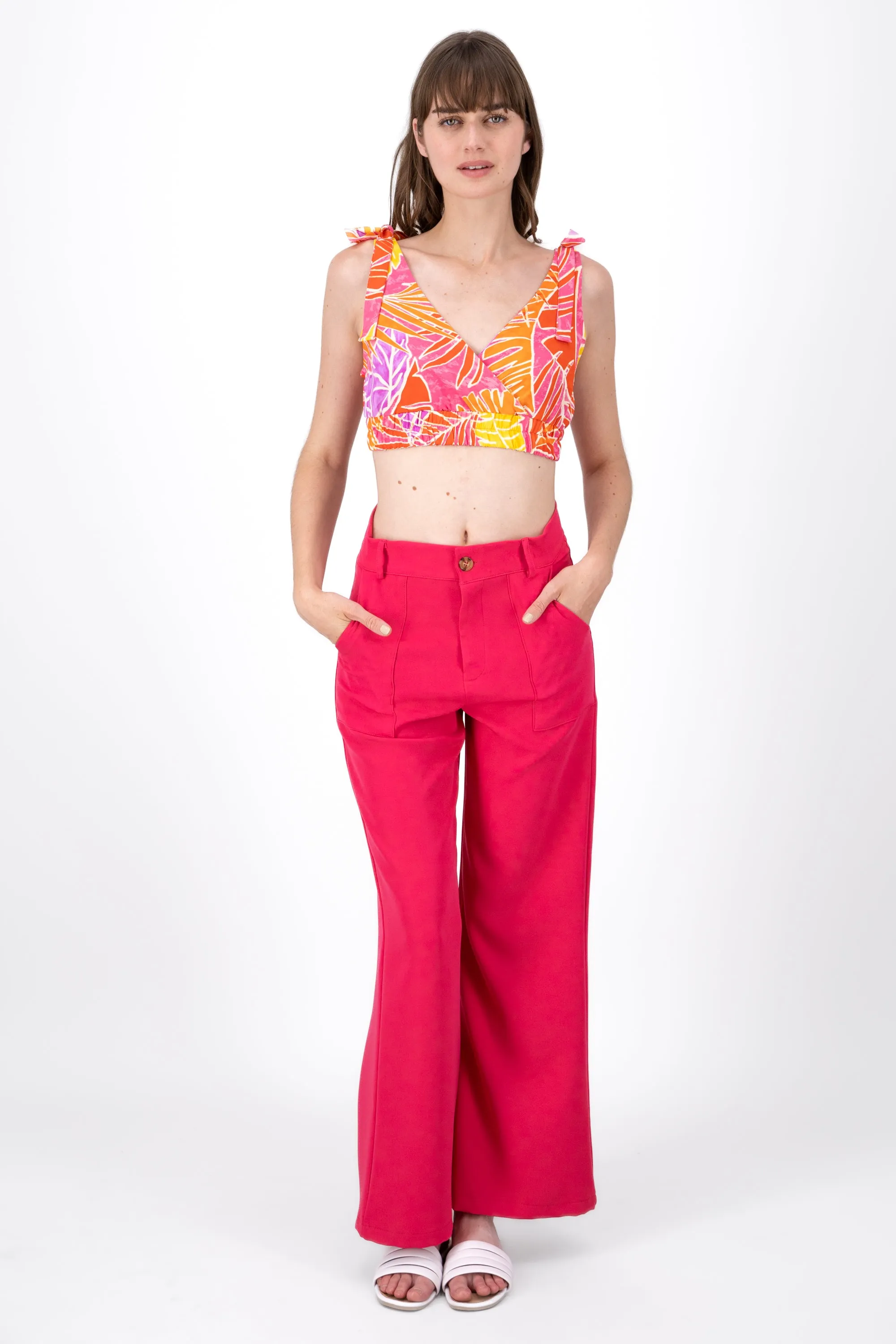 Pantalon Amplio Detalle Bolsas sold by Shasa