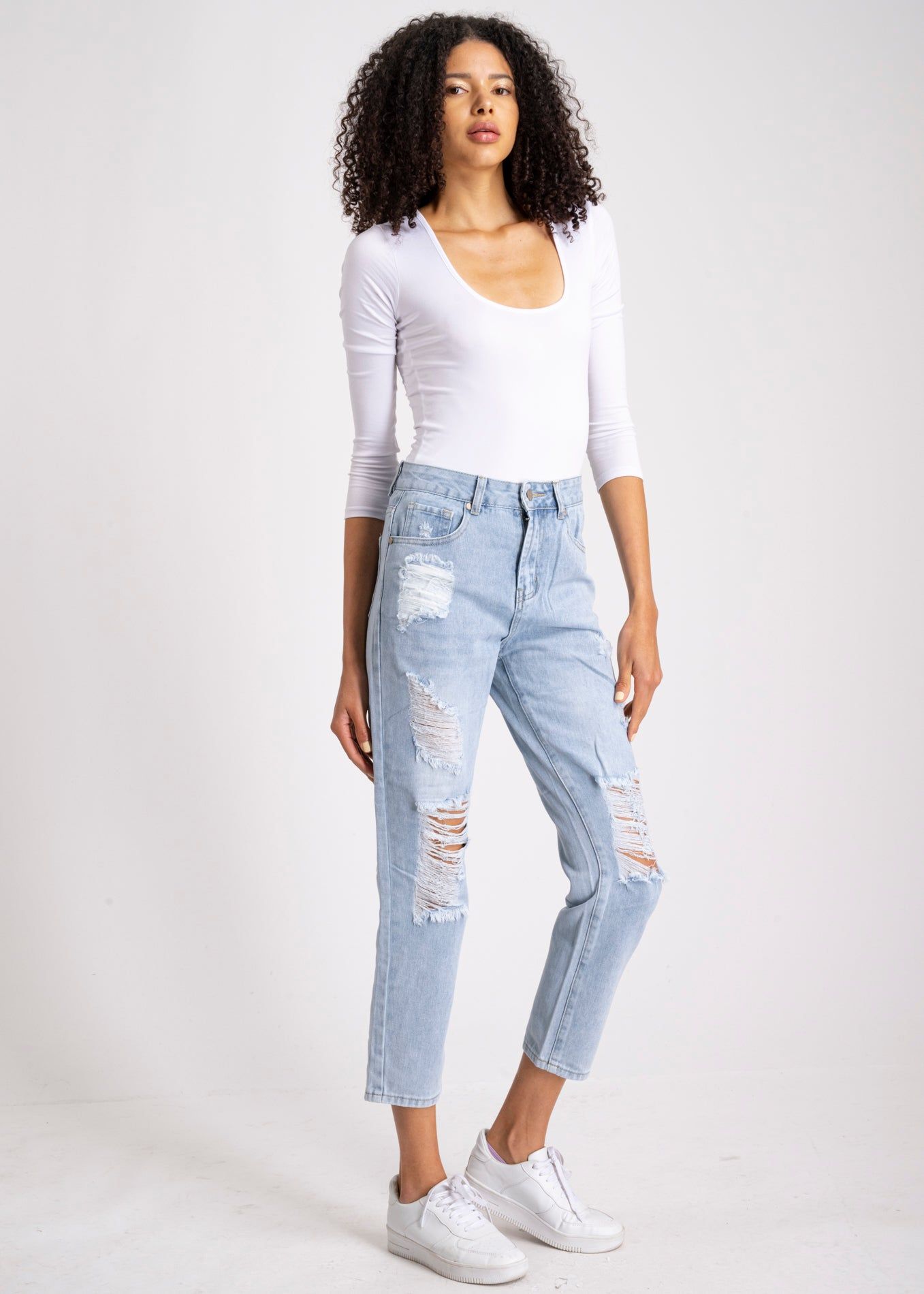 Jeans mom cintura alta destrucción sold by Shasa product image thumbnail 3