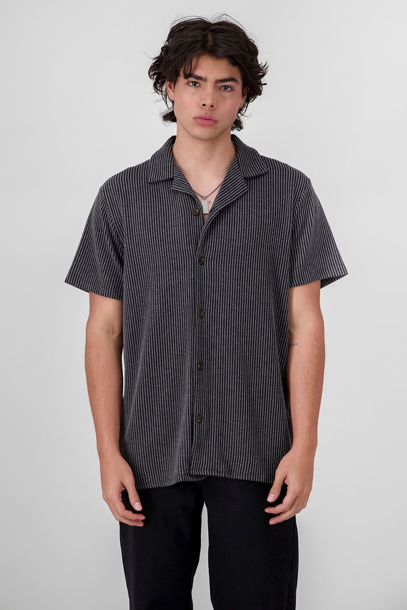 Camisa resort con textura de rayas sold by Shasa product image thumbnail 2