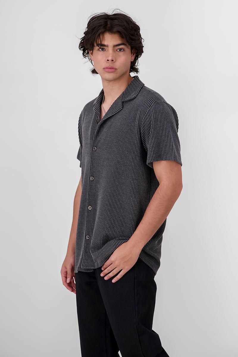 Camisa resort con textura de rayas sold by Shasa product image thumbnail 3