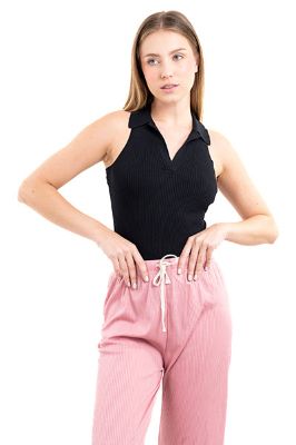 Bodysuit acanalado cuello solapa sold by Shasa