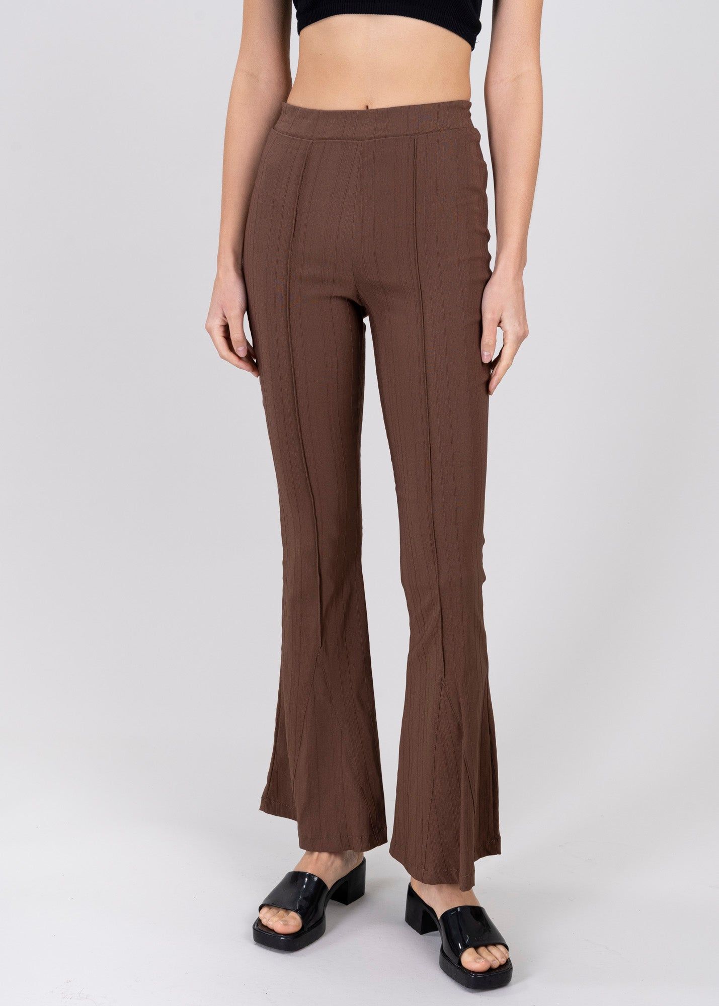 Pantalón flare líneas costuras sold by Shasa product image thumbnail 2